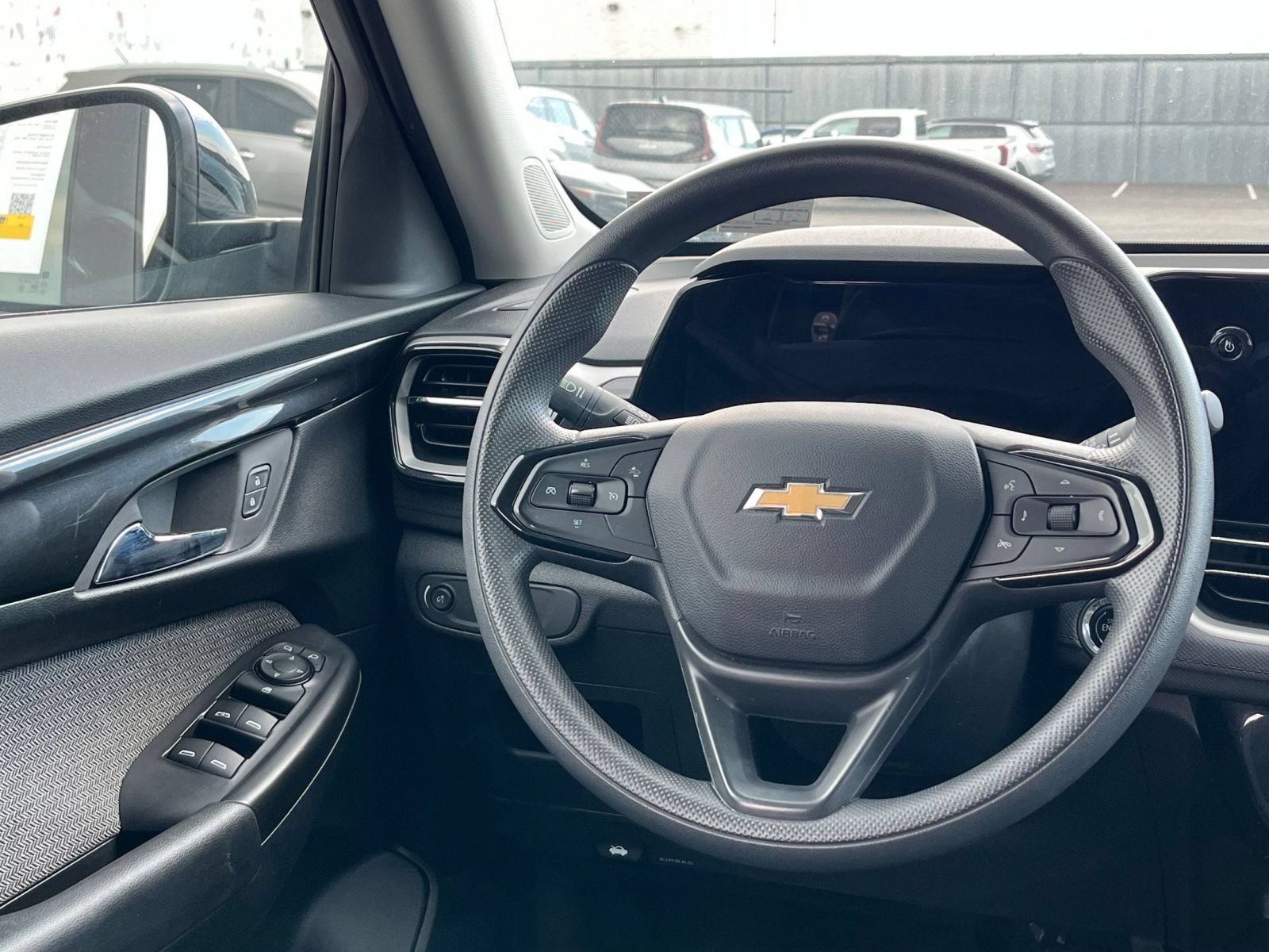 Thumbnail: 2025 Chevrolet TrailBlazer - 27