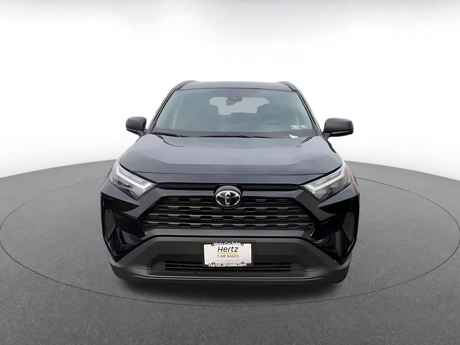 Thumbnail: 2025 Toyota RAV4 - 5