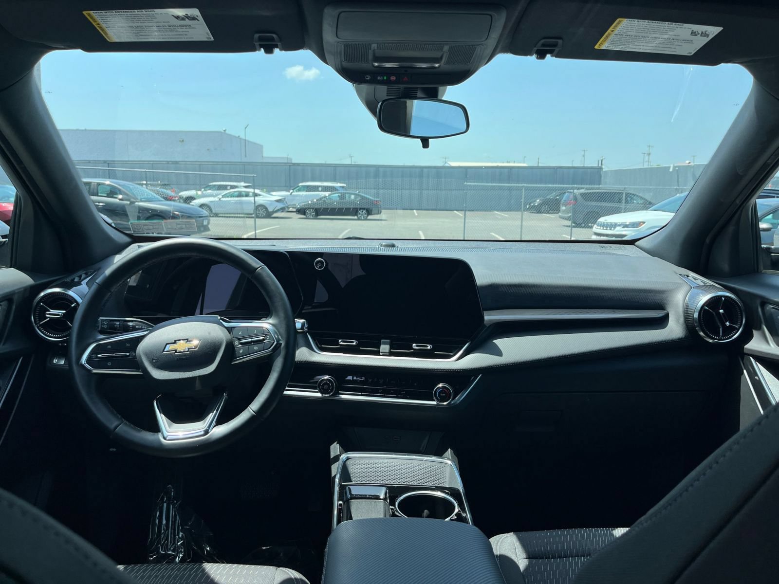 Thumbnail: 2025 Chevrolet Equinox - 33