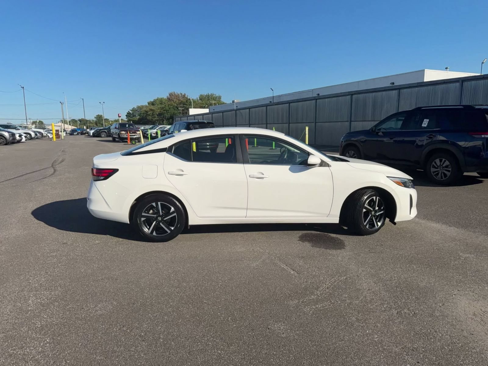 Thumbnail: 2025 Nissan Sentra - 15