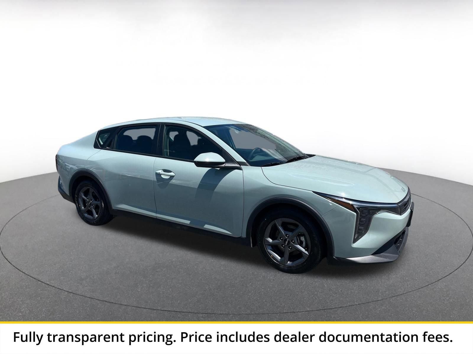 Thumbnail: 2025 Kia K4 - 1