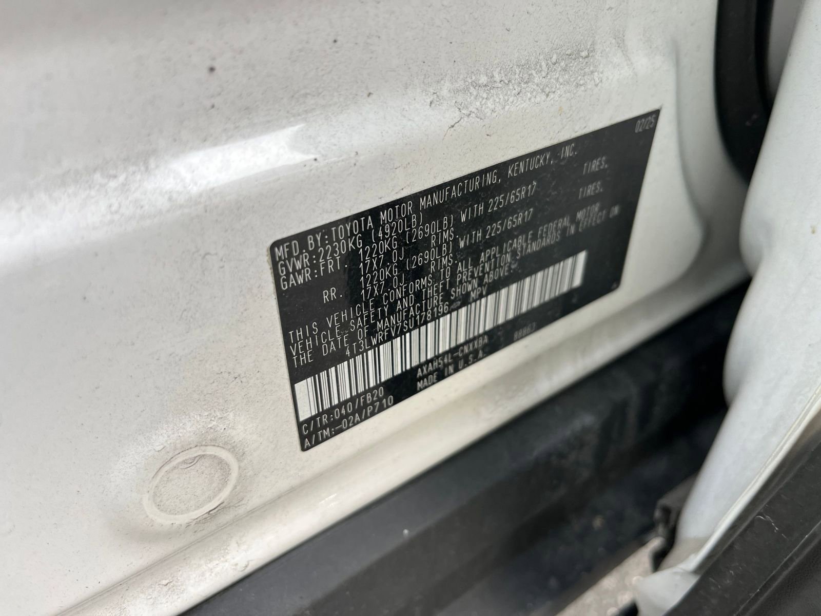 Thumbnail: 2025 Toyota RAV4 - 28