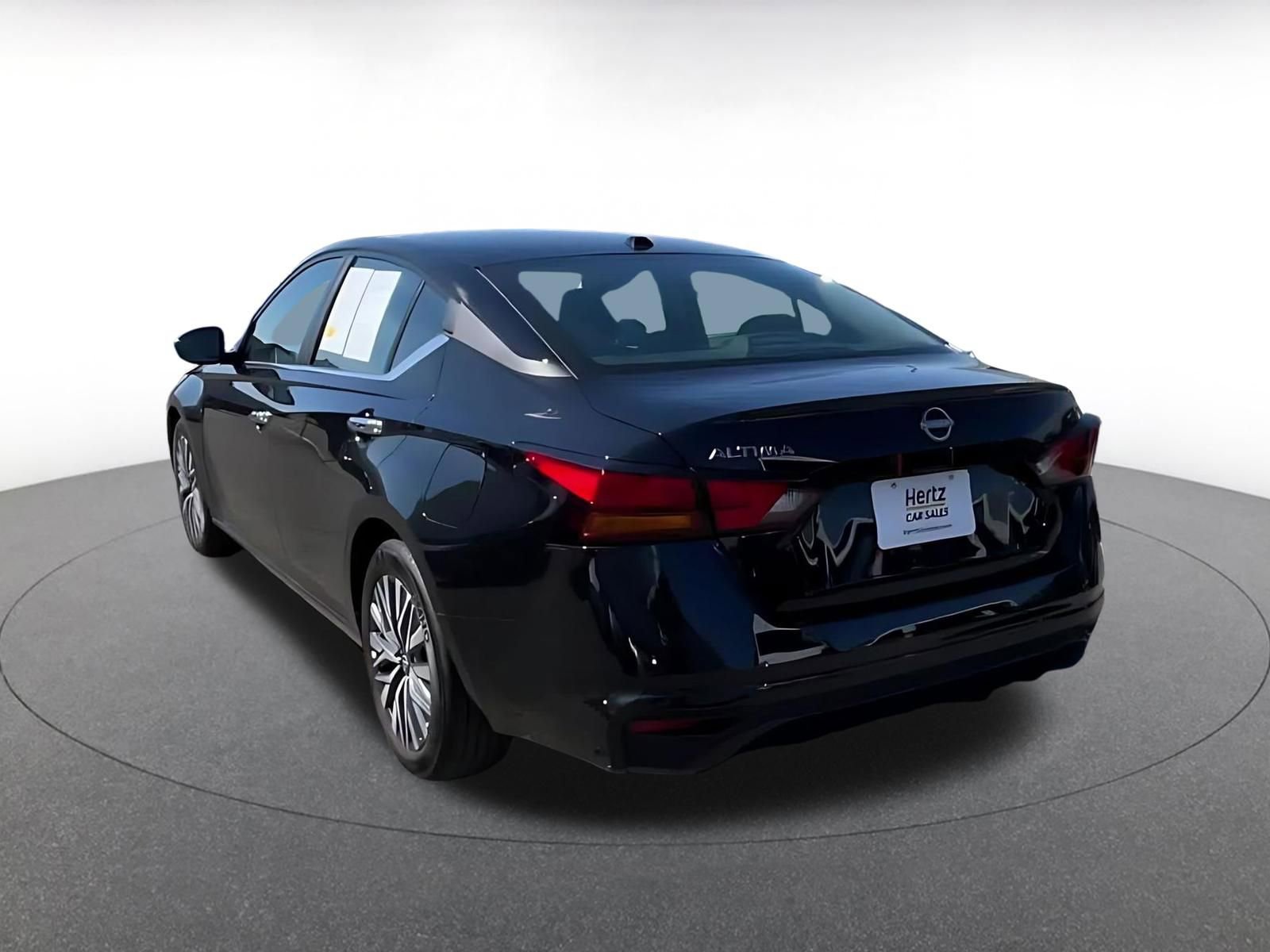 Thumbnail: 2025 Nissan Altima - 11