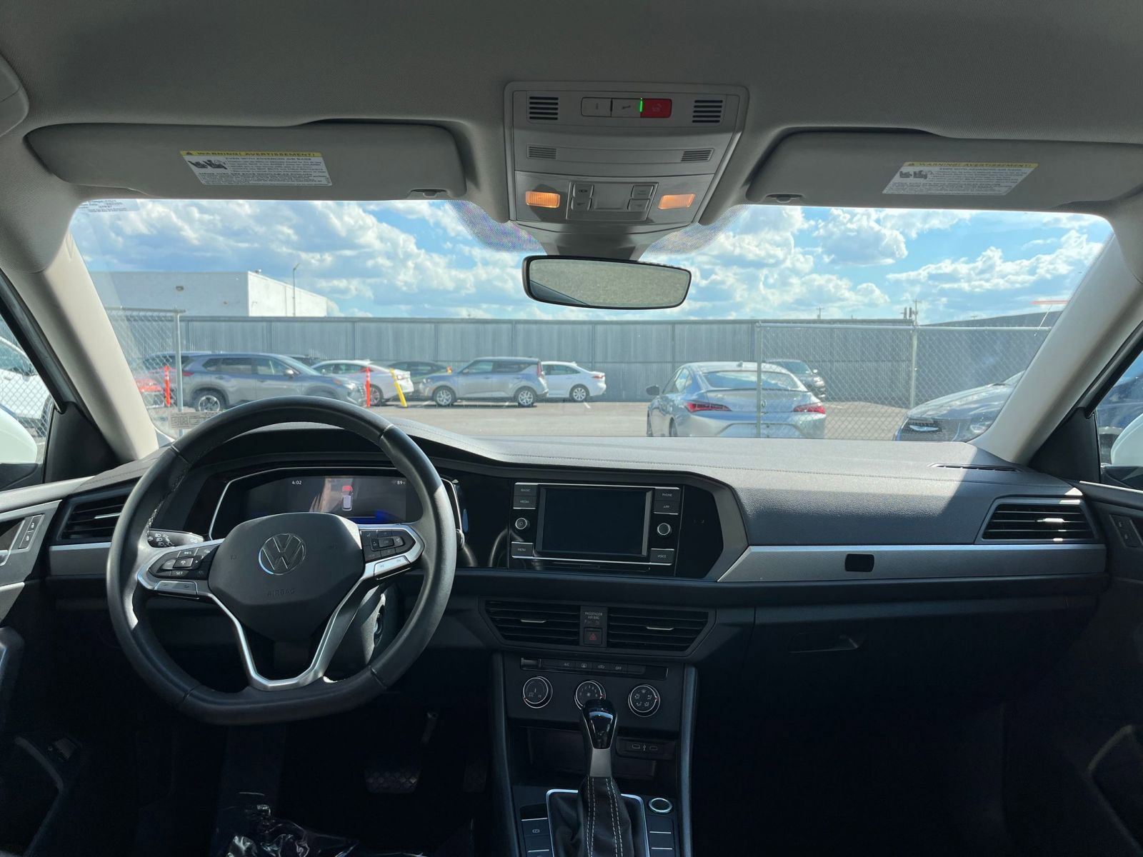 Thumbnail: 2024 Volkswagen Jetta - 31