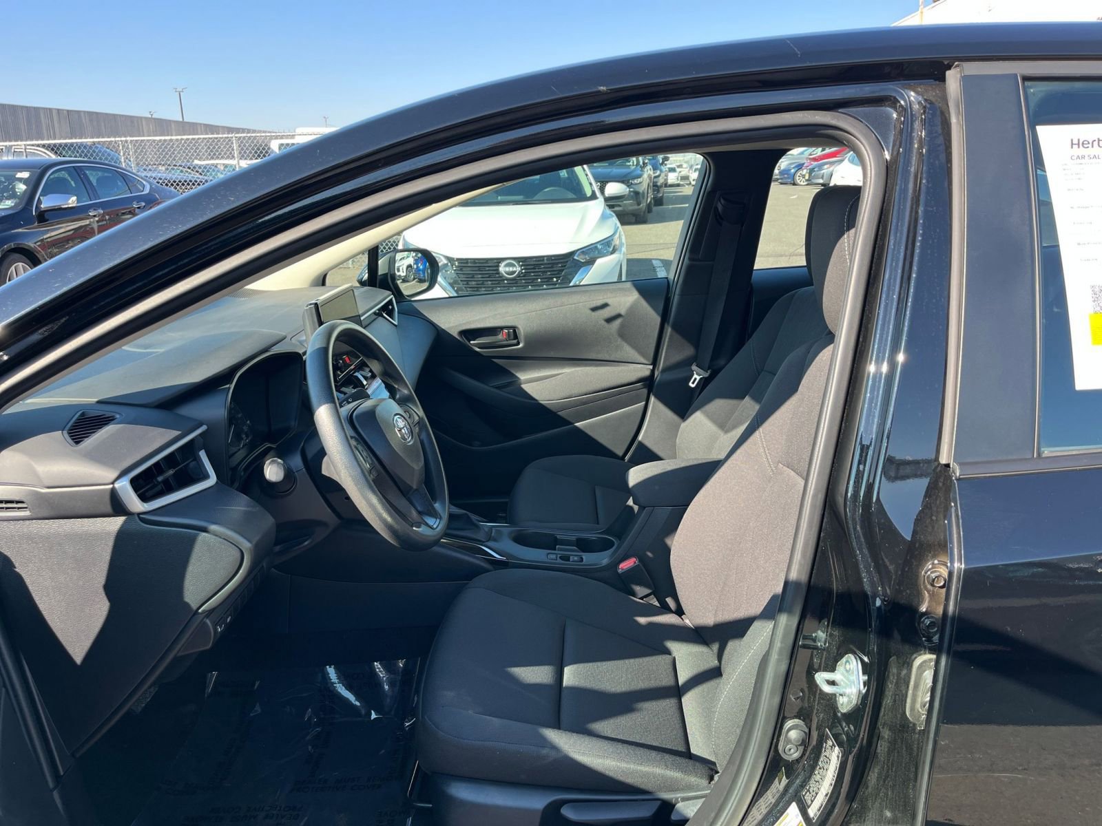 Thumbnail: 2025 Toyota Corolla - 26