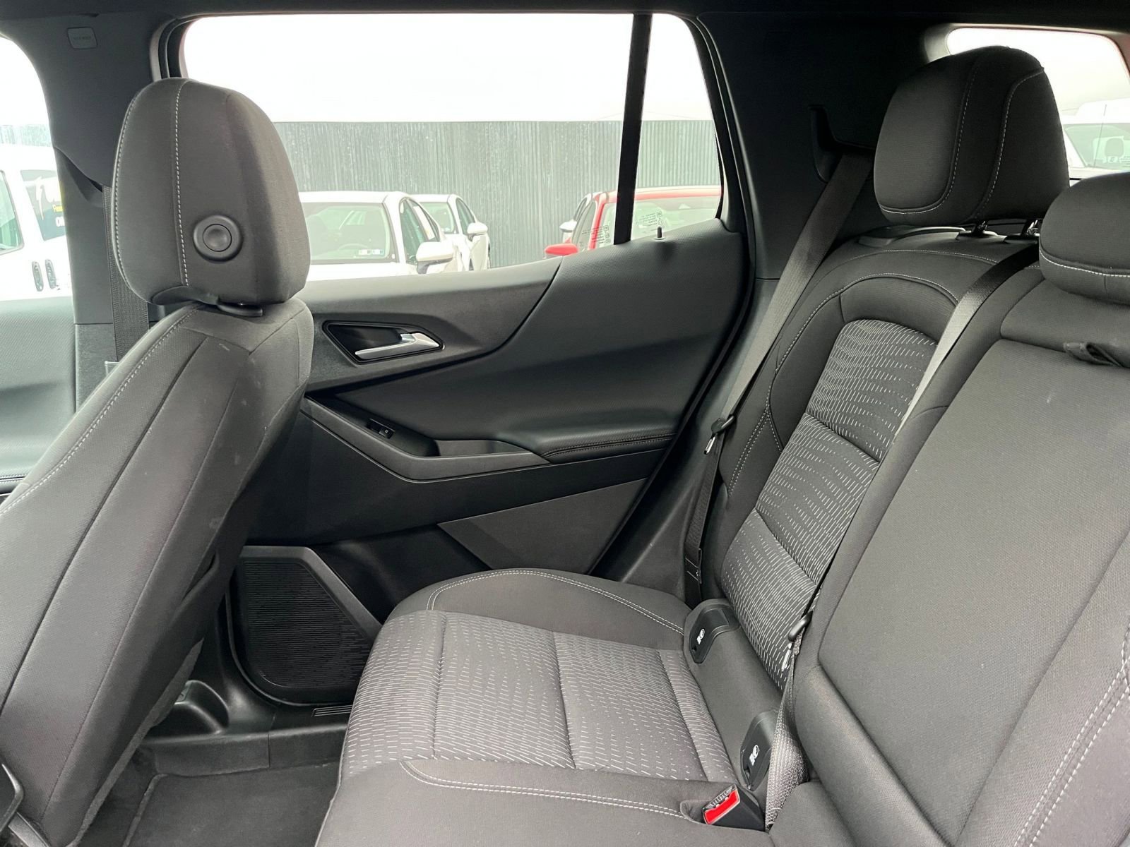 2025 Chevrolet Equinox LT - Photo 39