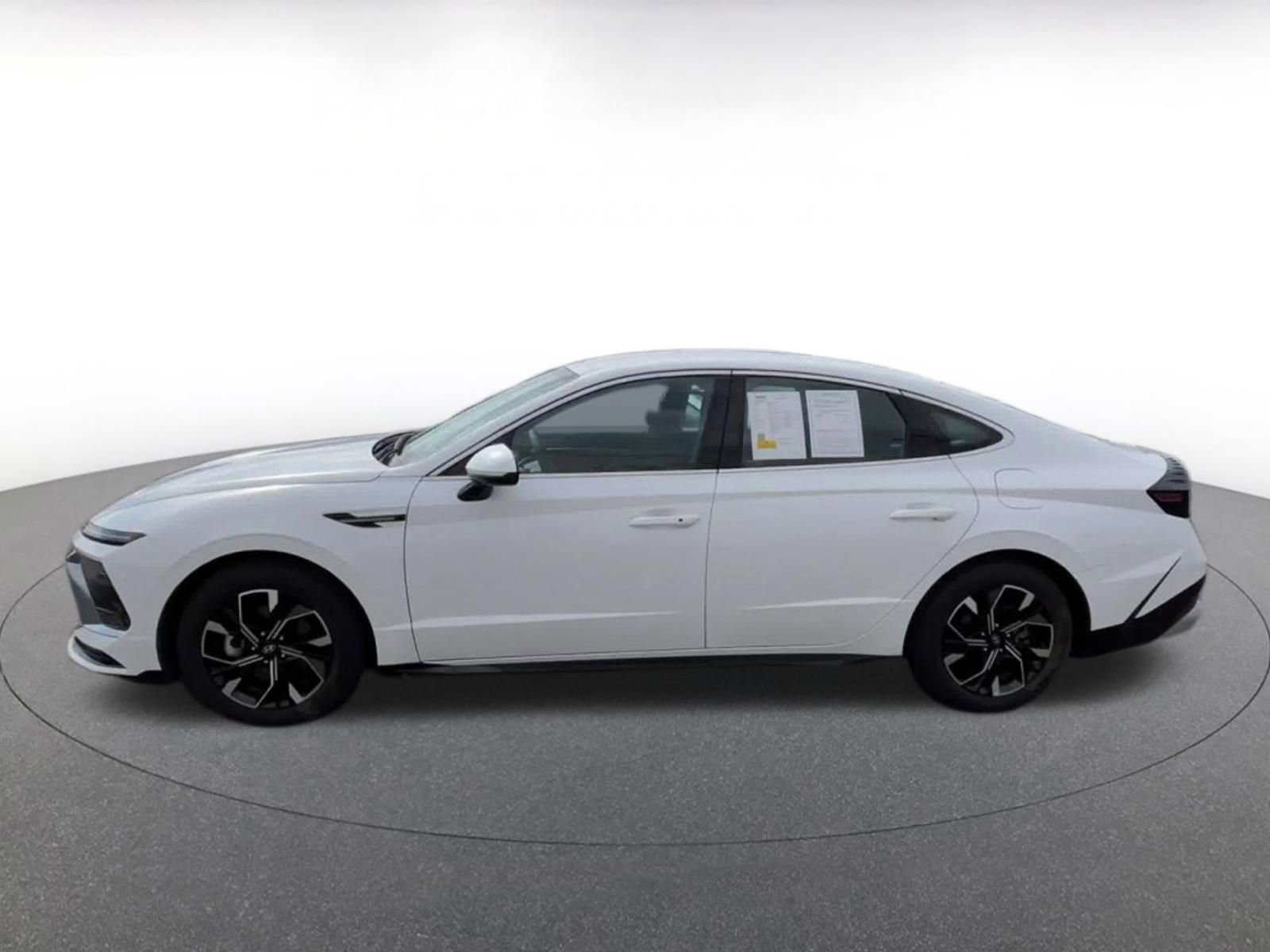 Thumbnail: 2025 Hyundai Sonata - 8
