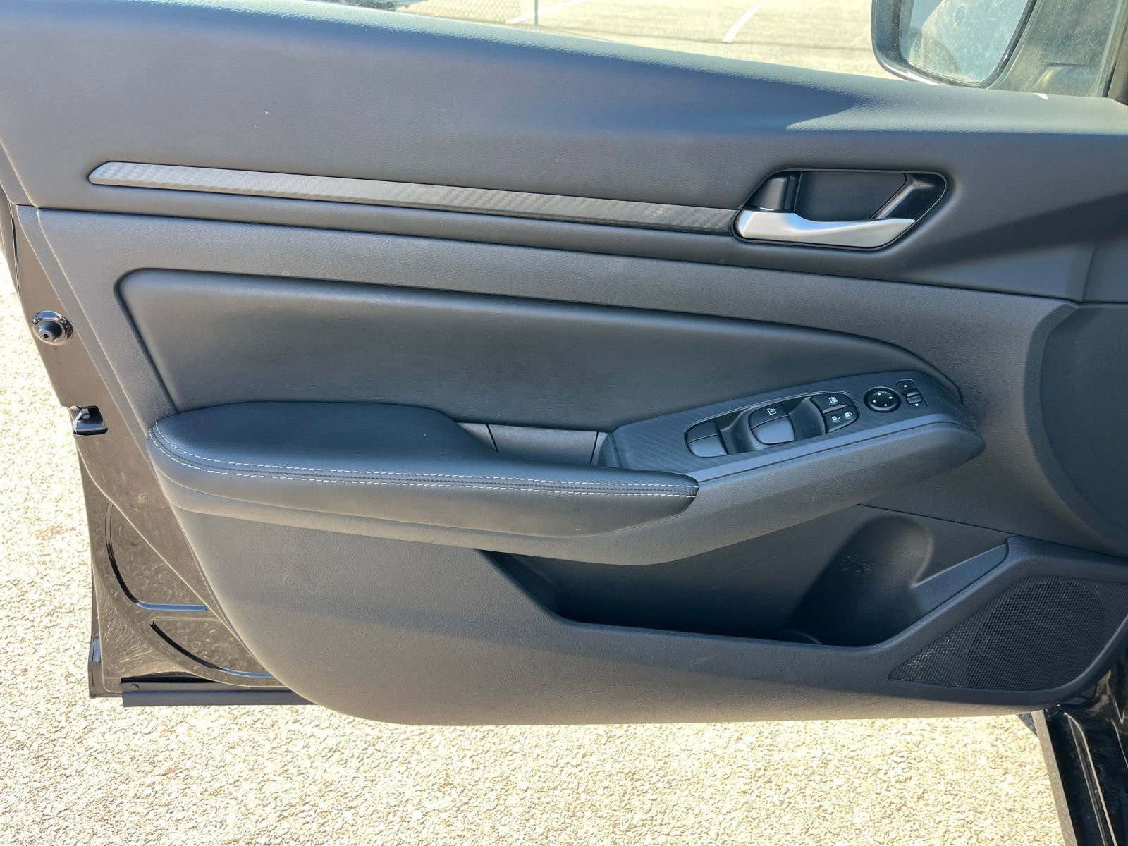 Thumbnail: 2025 Nissan Altima - 18