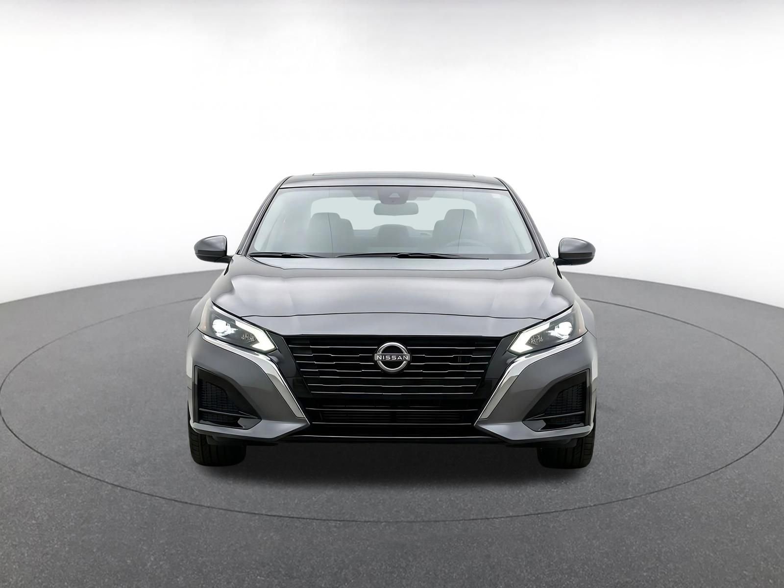 Thumbnail: 2025 Nissan Altima - 2