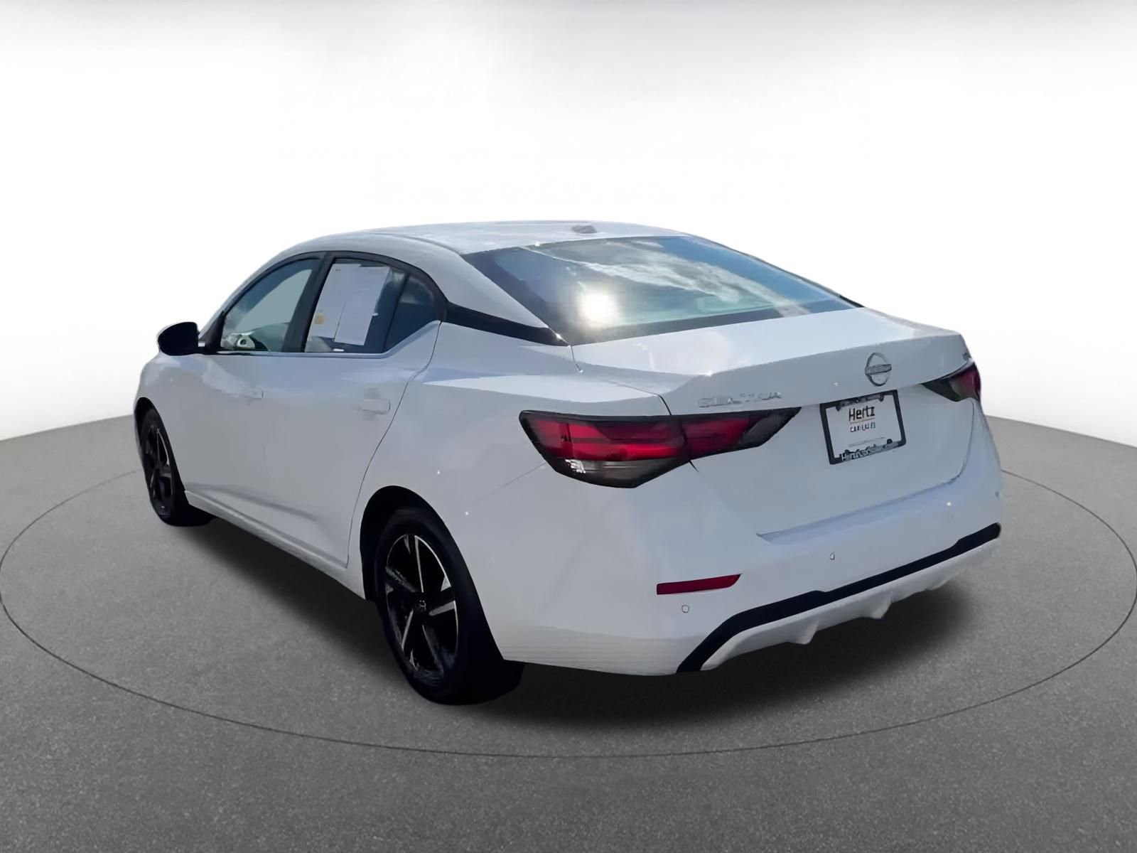 Thumbnail: 2024 Nissan Sentra - 11