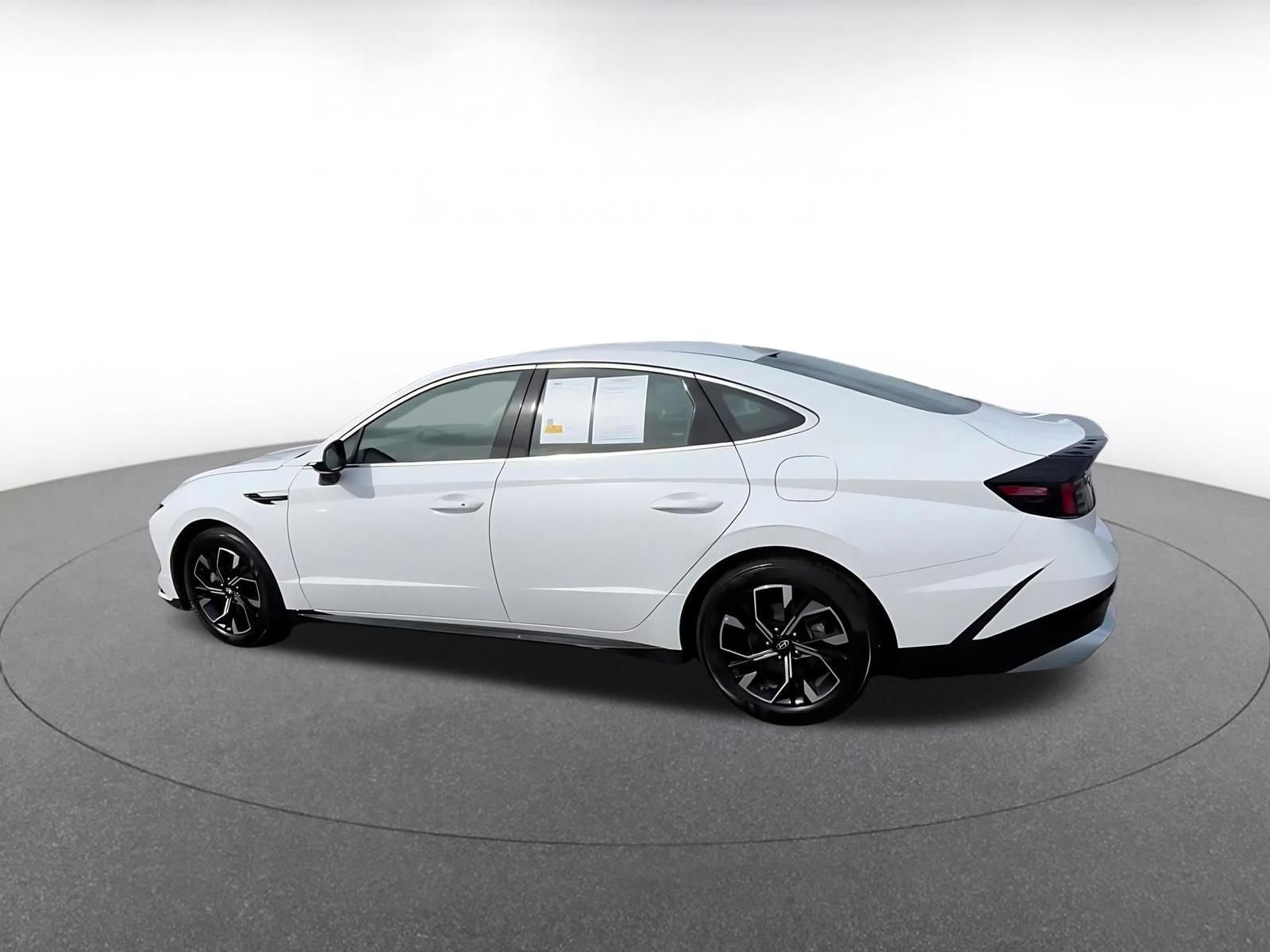 Thumbnail: 2025 Hyundai Sonata - 12