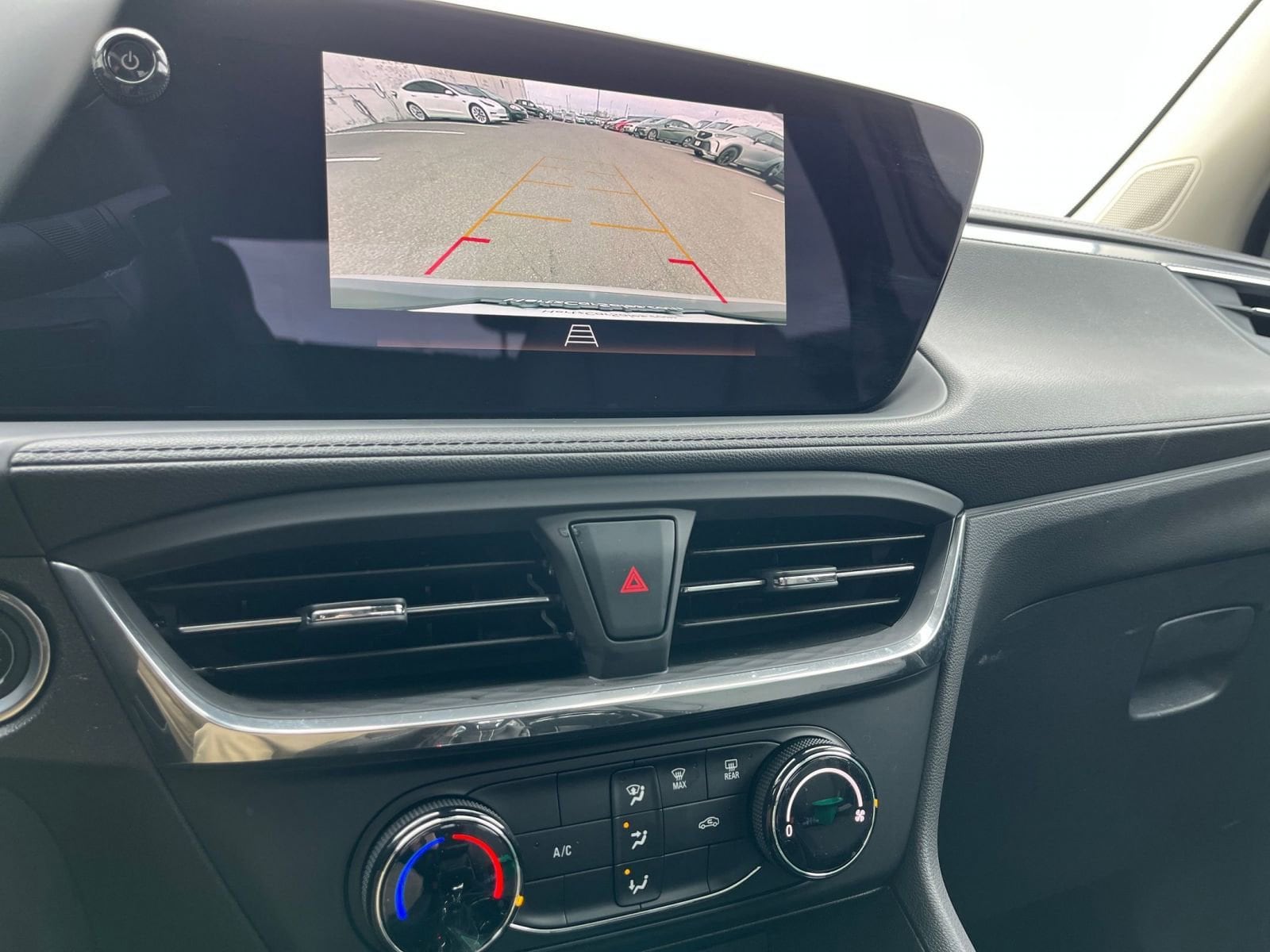 Thumbnail: 2025 Buick Encore GX - 21