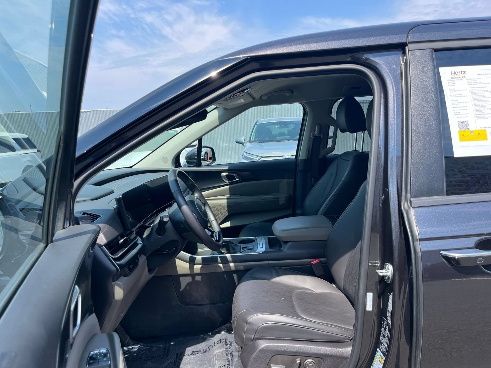 Thumbnail: 2026 Kia Carnival - 28