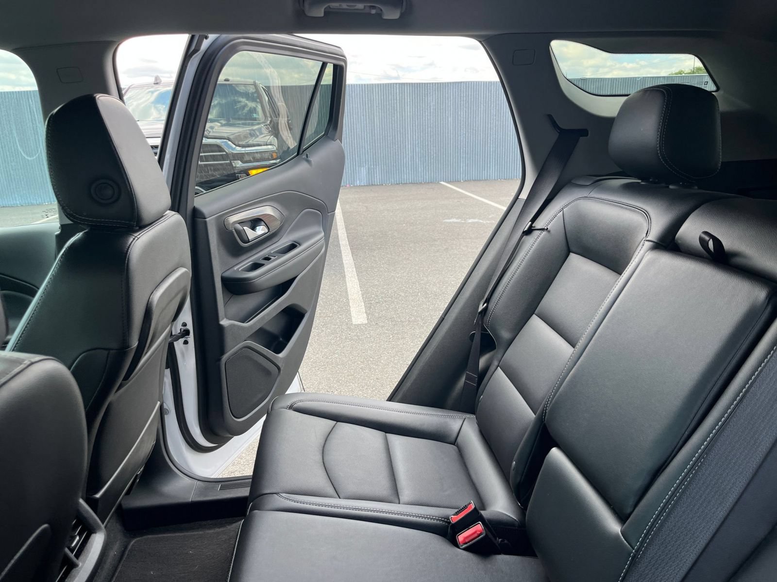 Thumbnail: 2024 GMC Terrain - 35
