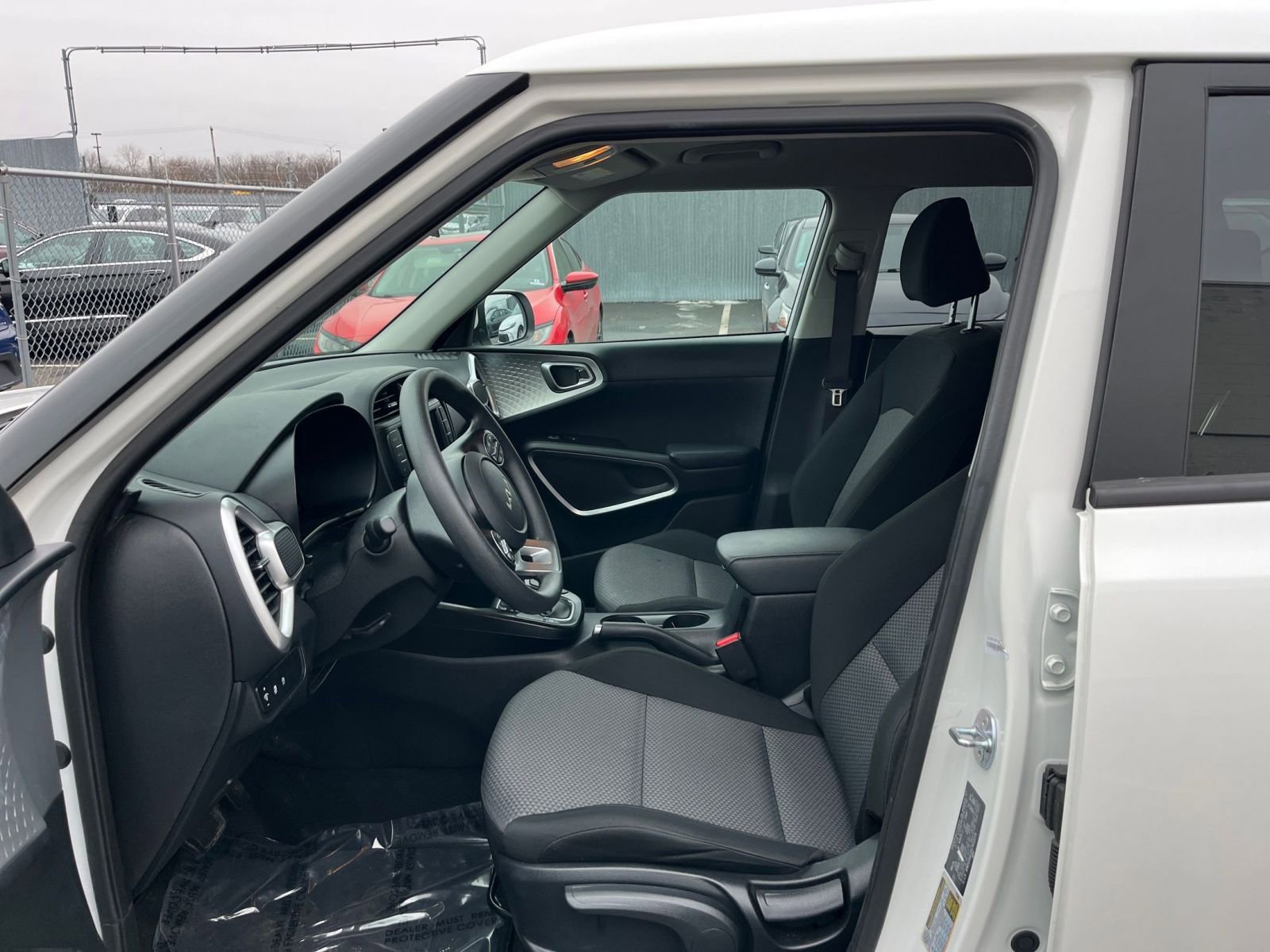 Thumbnail: 2025 Kia Soul - 25