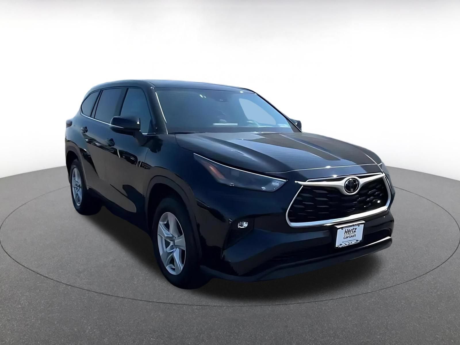Thumbnail: 2025 Toyota Highlander - 3