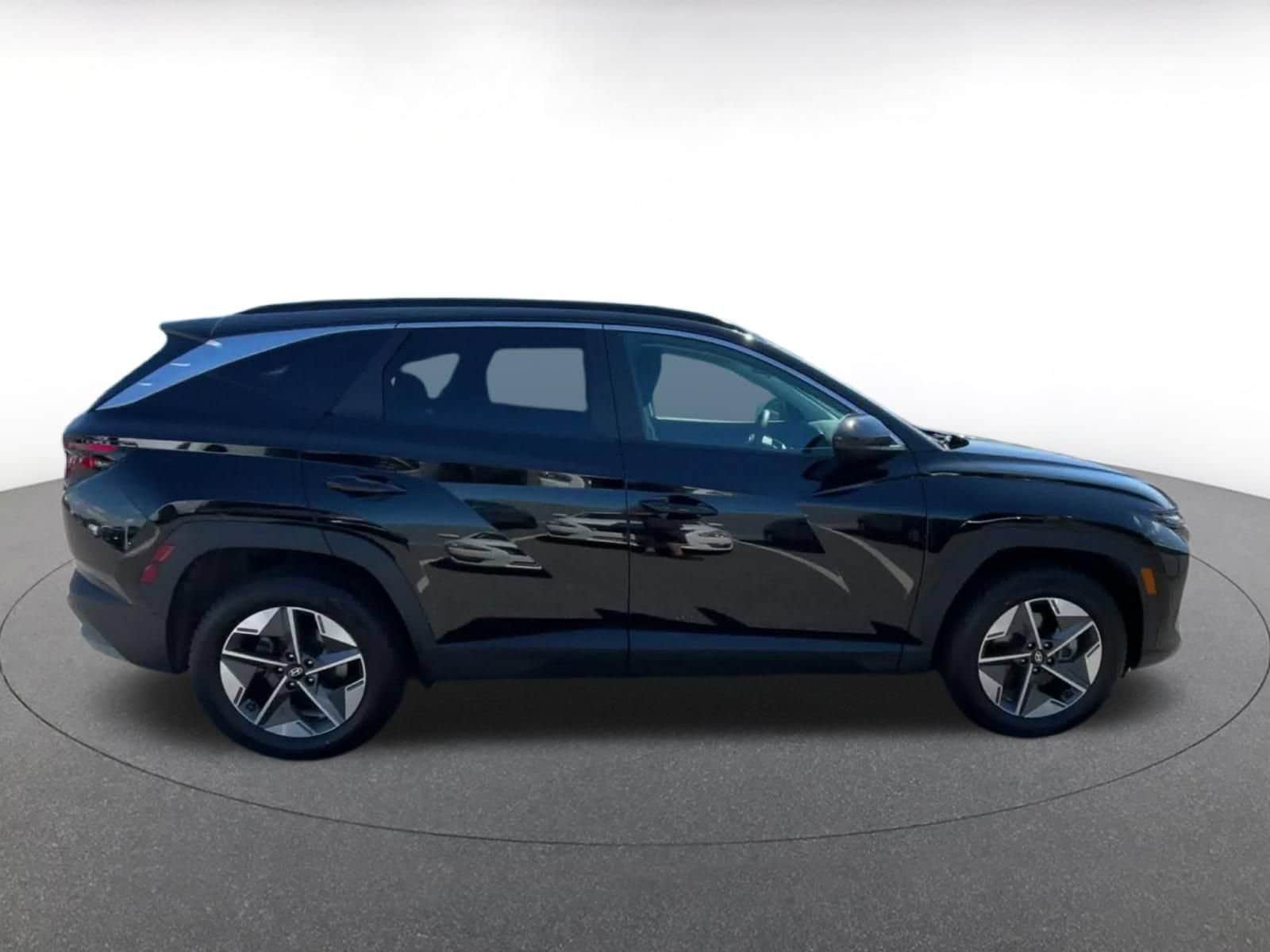 Thumbnail: 2025 Hyundai Tucson - 15