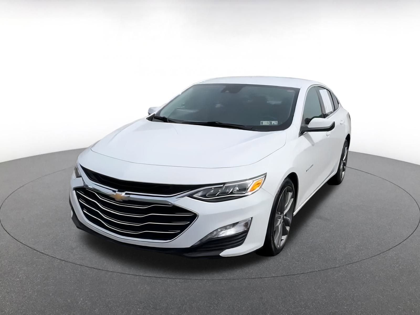Thumbnail: 2024 Chevrolet Malibu - 6