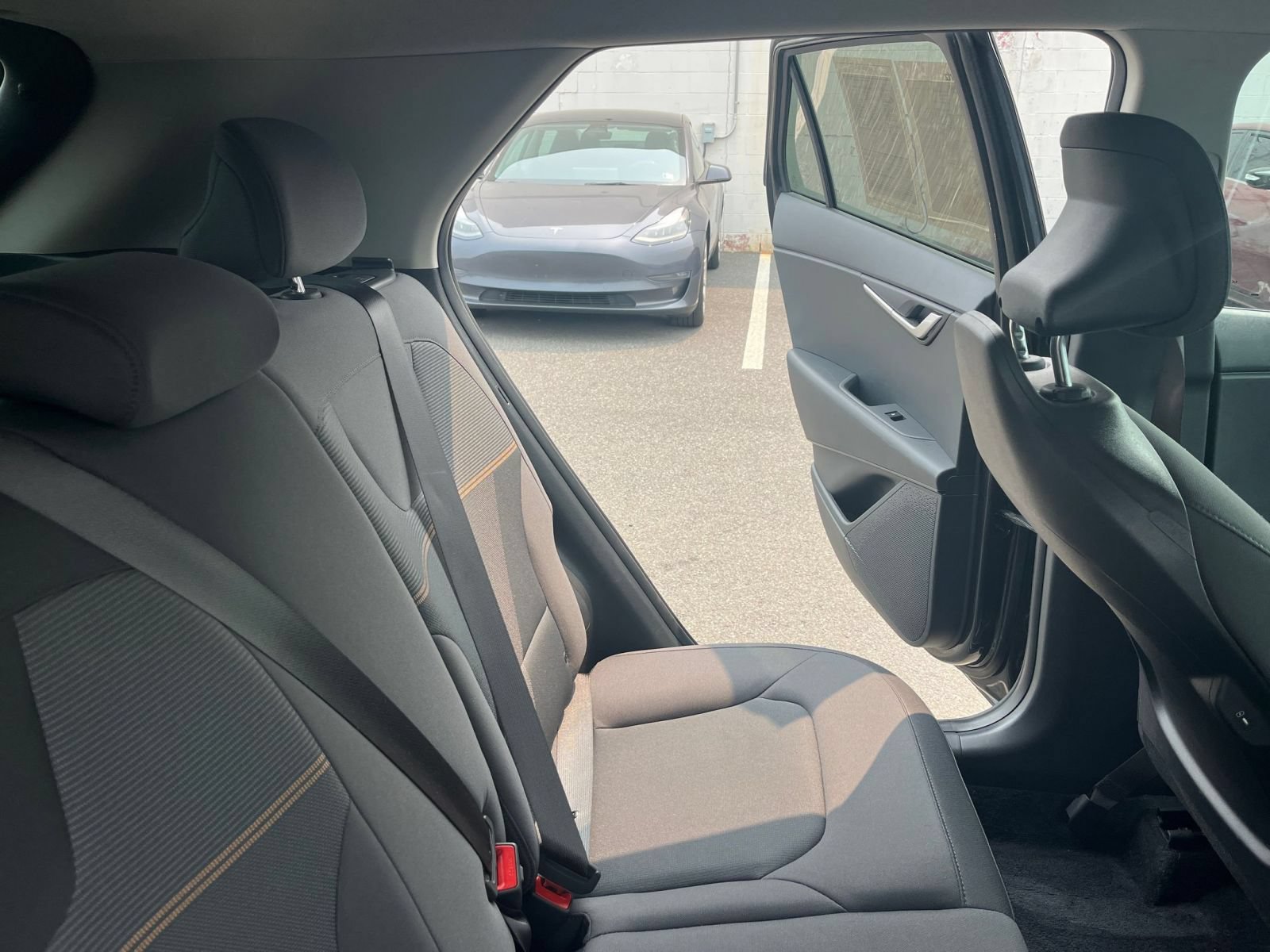 Thumbnail: 2026 Kia Niro - 35