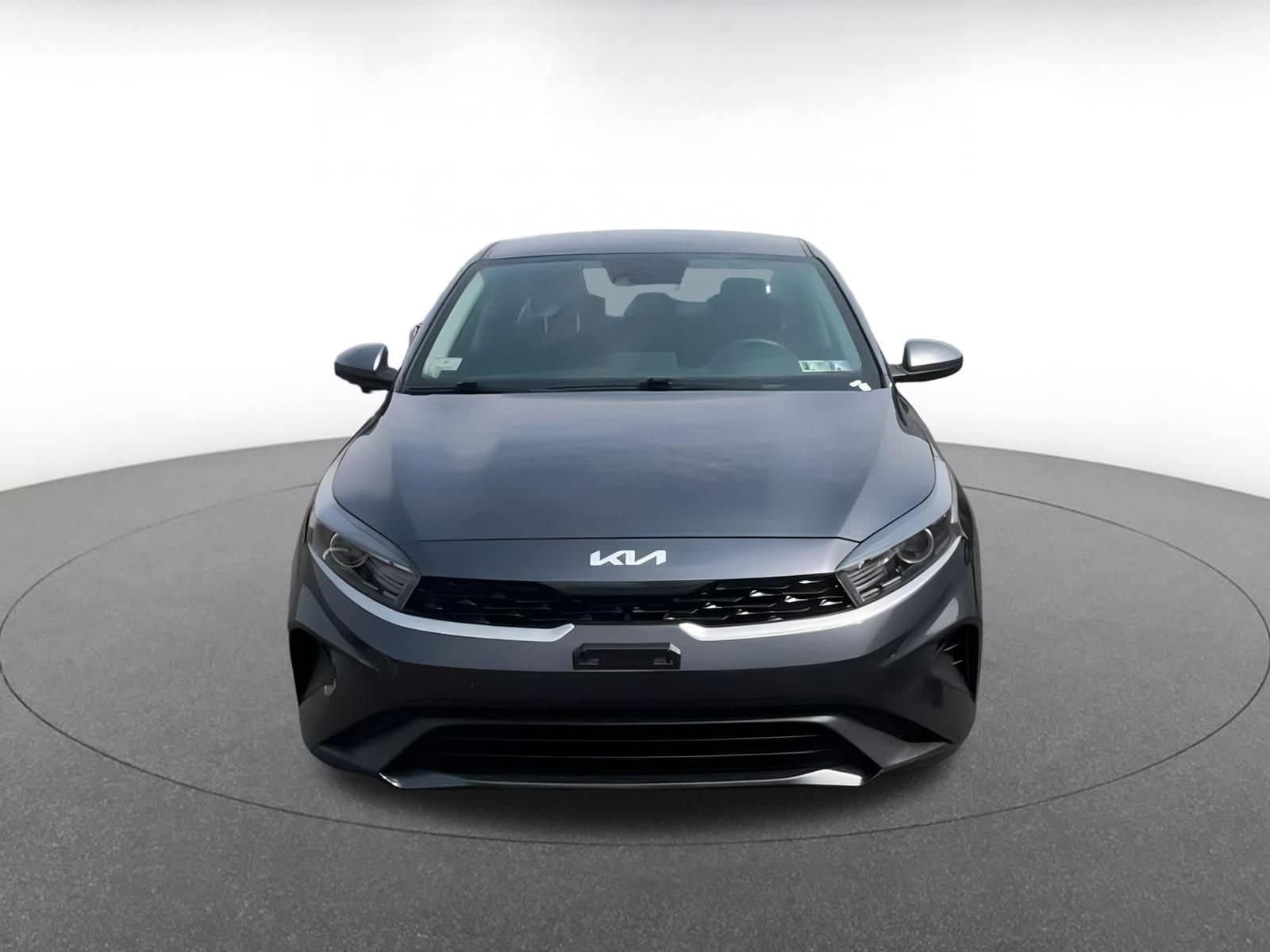 Thumbnail: 2023 Kia Forte - 5
