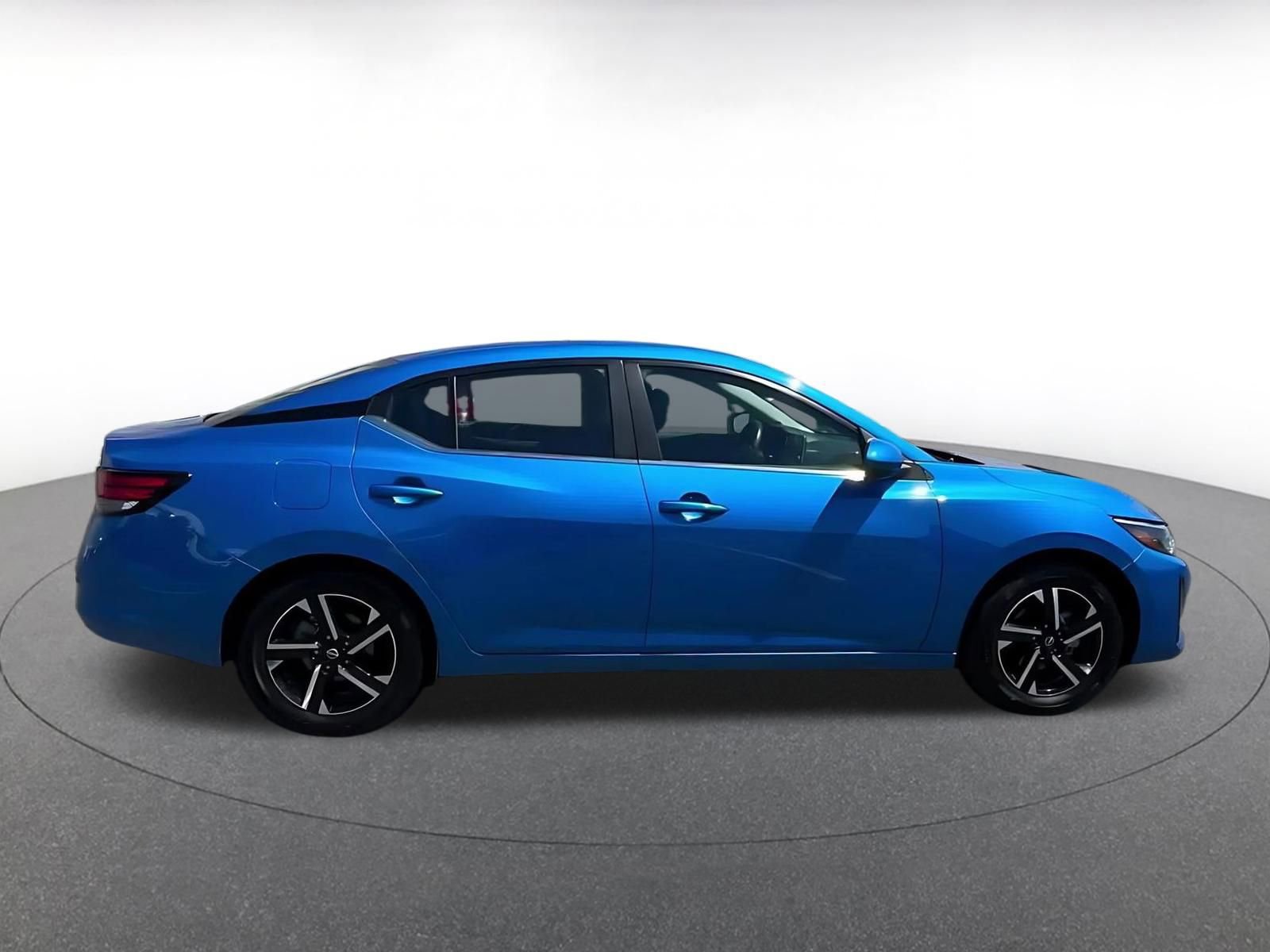 Thumbnail: 2025 Nissan Sentra - 15