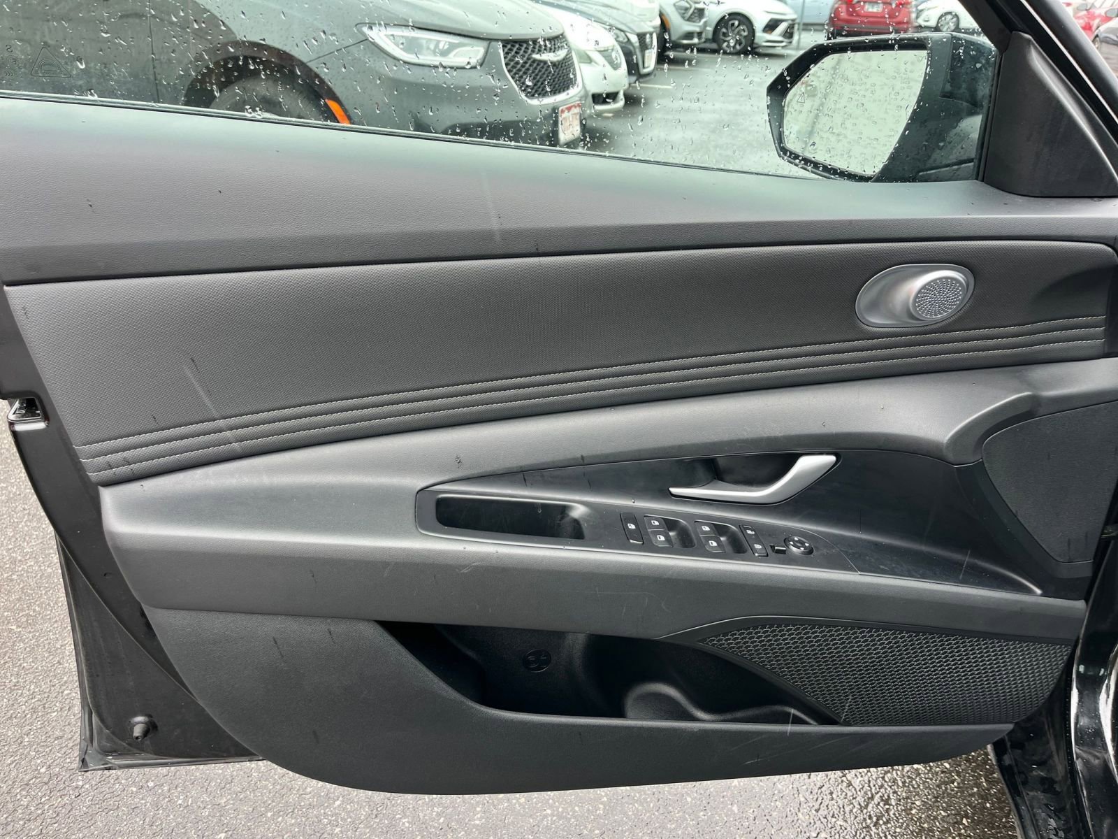 Thumbnail: 2025 Hyundai Elantra - 18