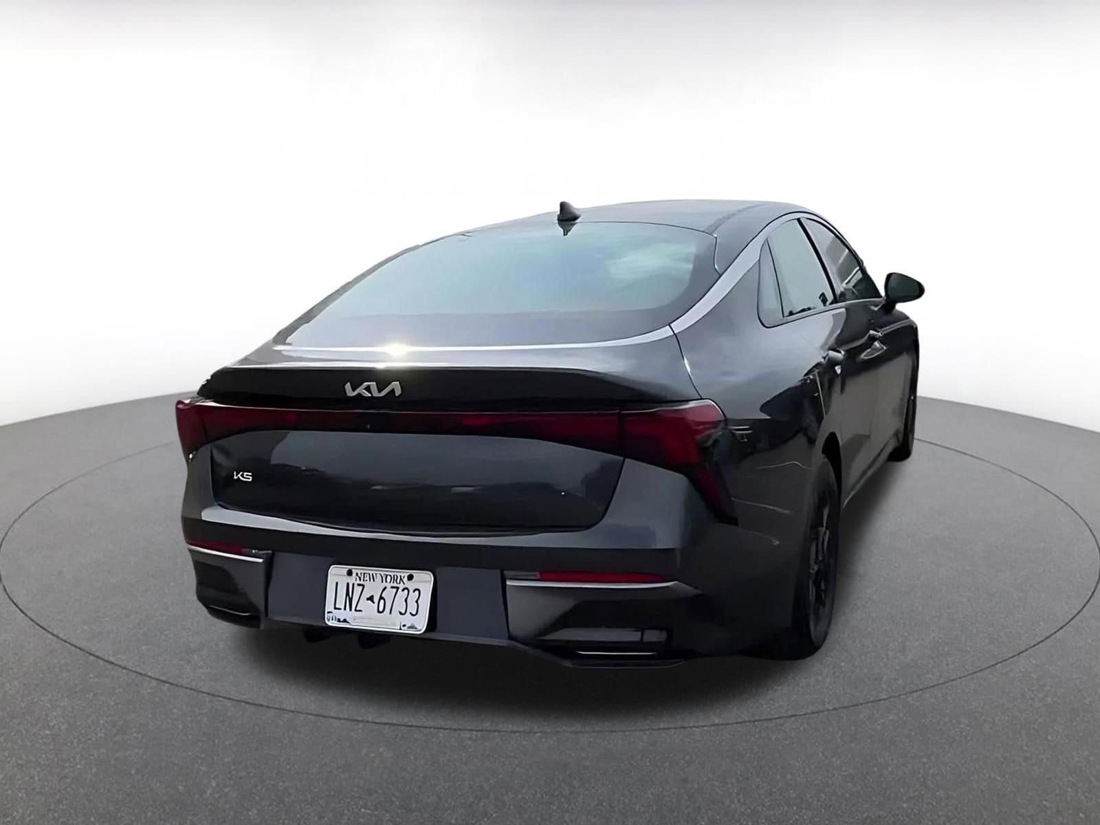 Thumbnail: 2025 Kia K5 - 13