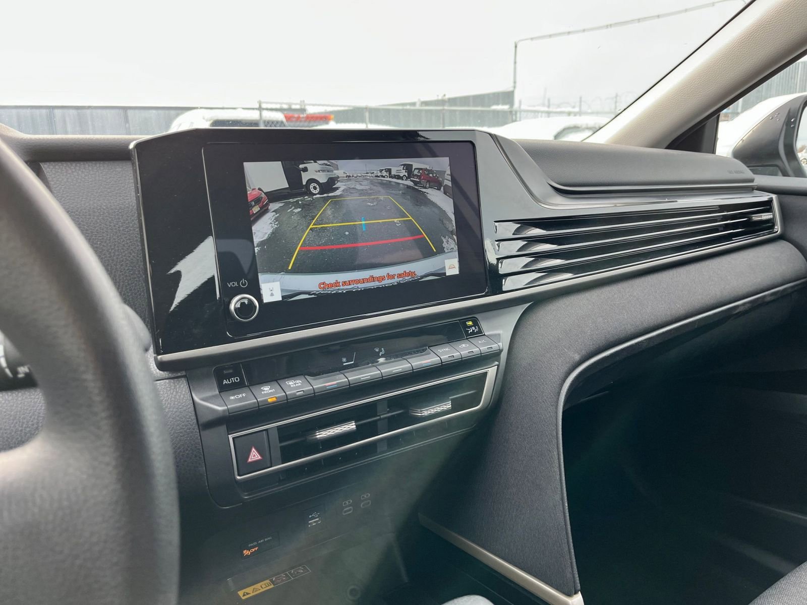 Thumbnail: 2025 Toyota Camry - 21