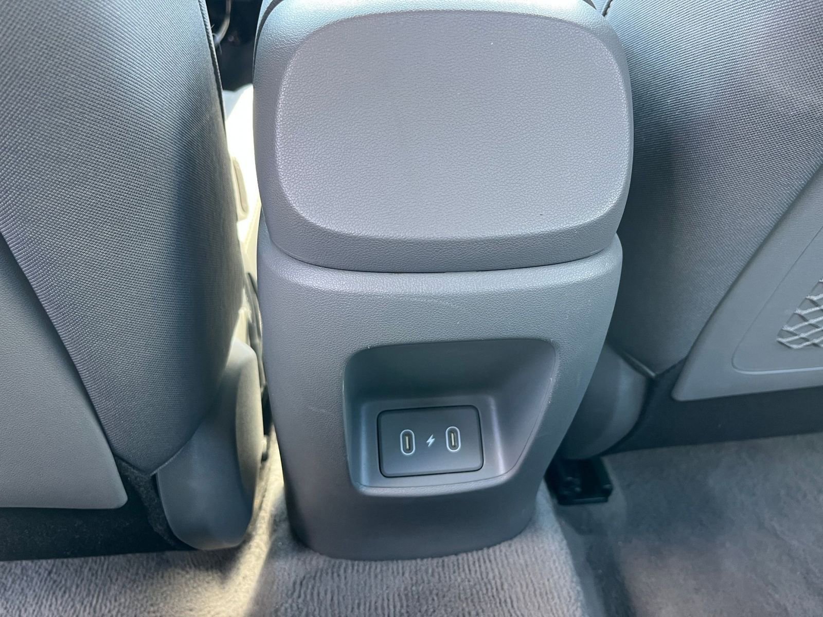 Thumbnail: 2025 Hyundai Elantra - 21