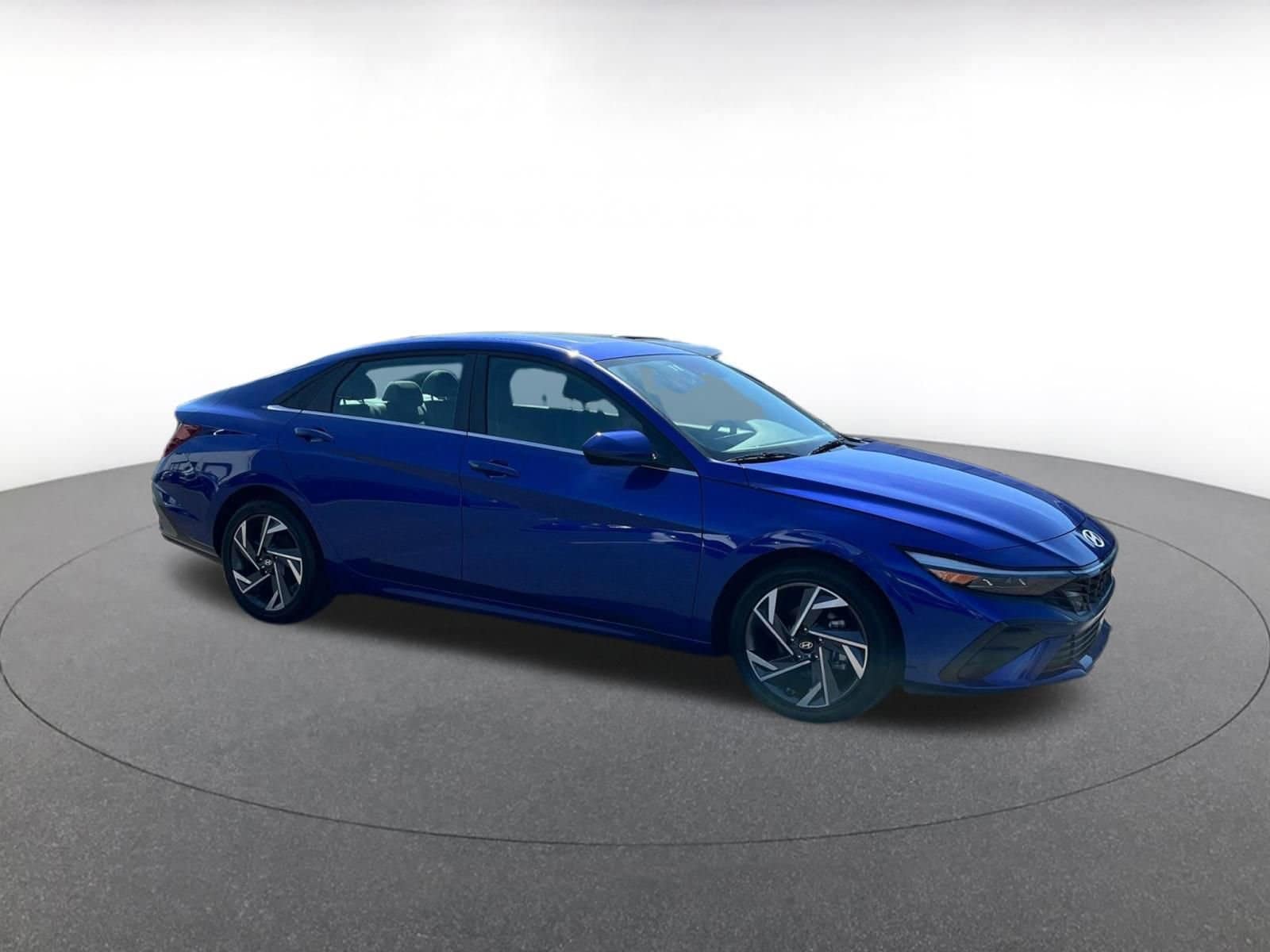 Thumbnail: 2025 Hyundai Elantra - 1