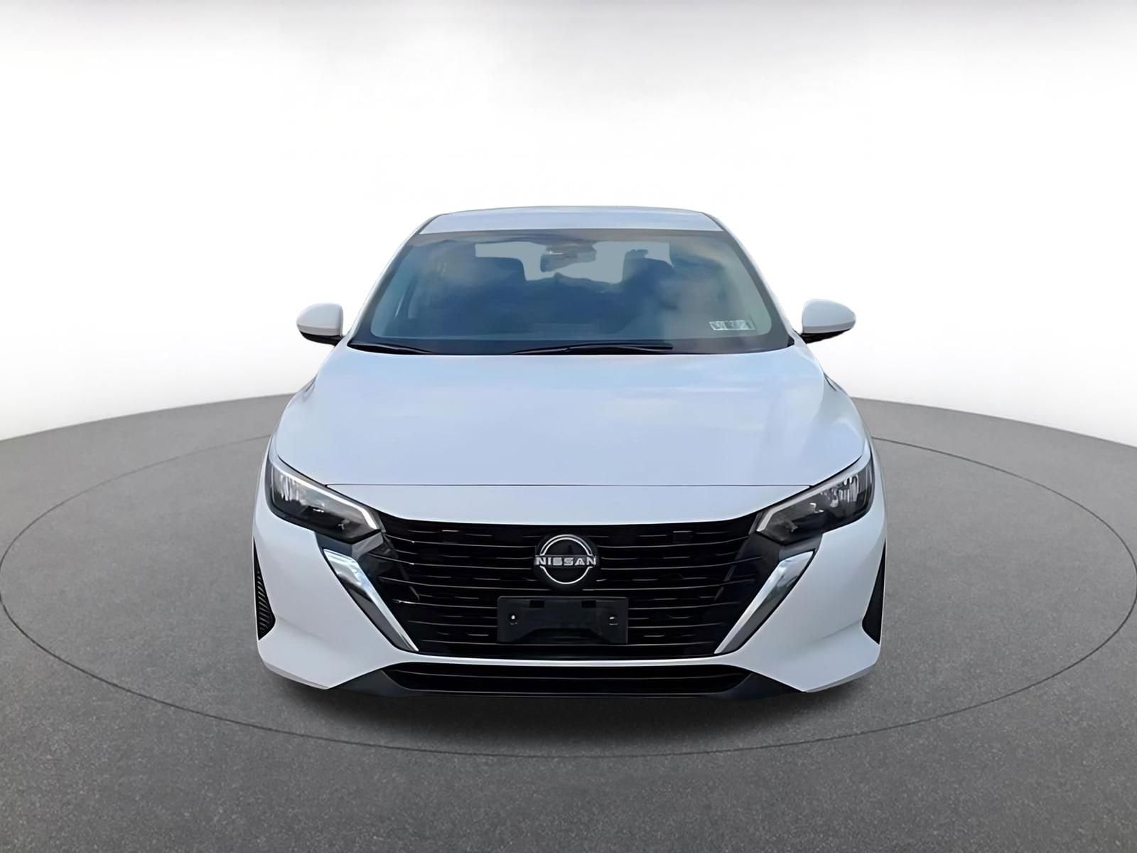 Thumbnail: 2025 Nissan Sentra - 5