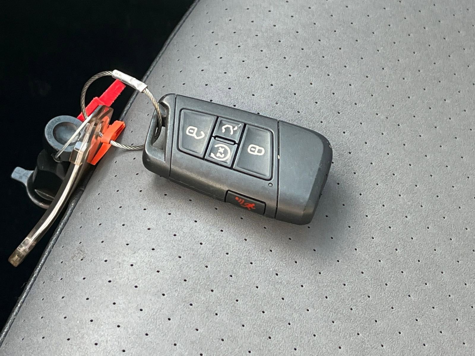 Thumbnail: 2025 Volkswagen Jetta - 21