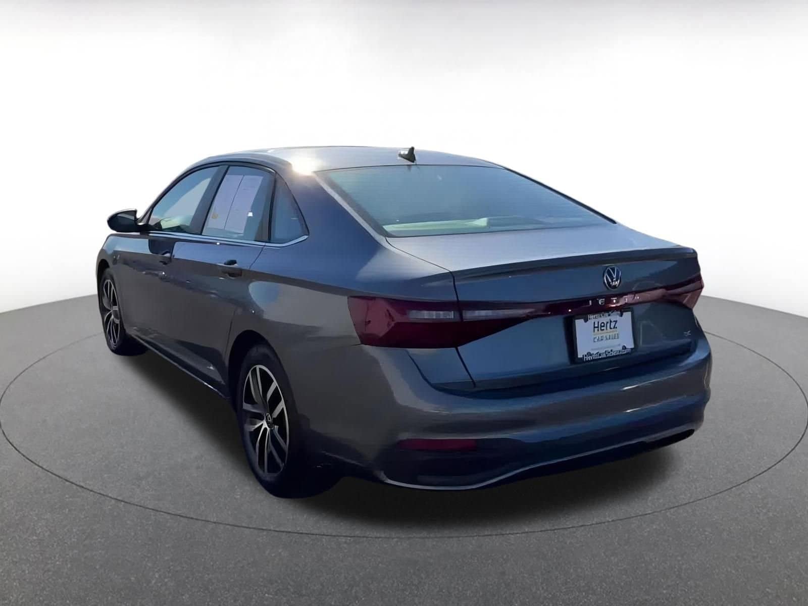 Thumbnail: 2025 Volkswagen Jetta - 11