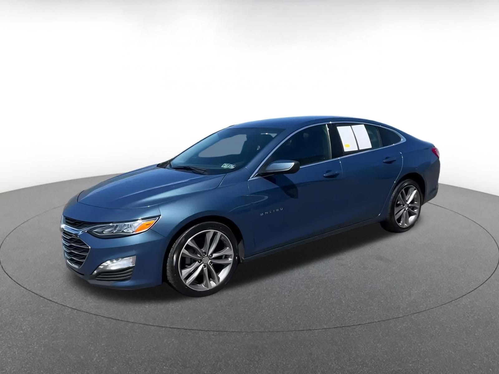 Thumbnail: 2024 Chevrolet Malibu - 7