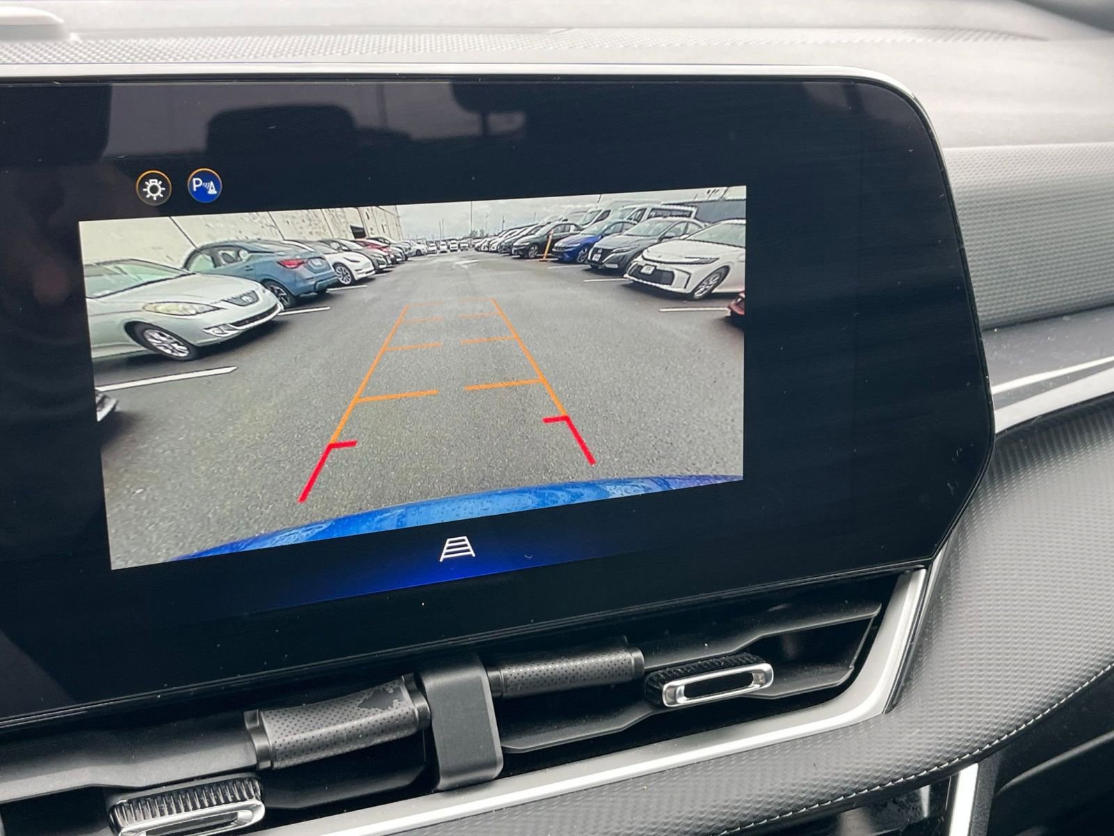 Thumbnail: 2025 Chevrolet Equinox - 23