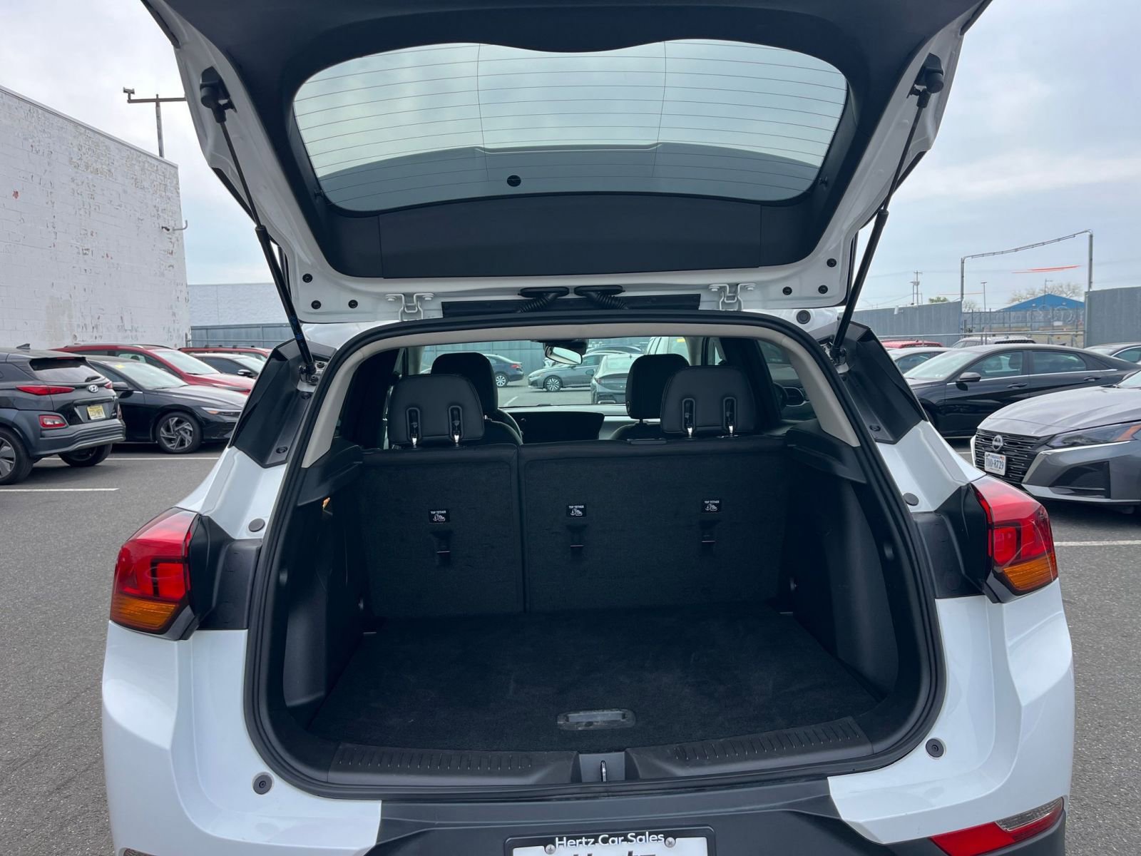 Thumbnail: 2025 Buick Encore GX - 31