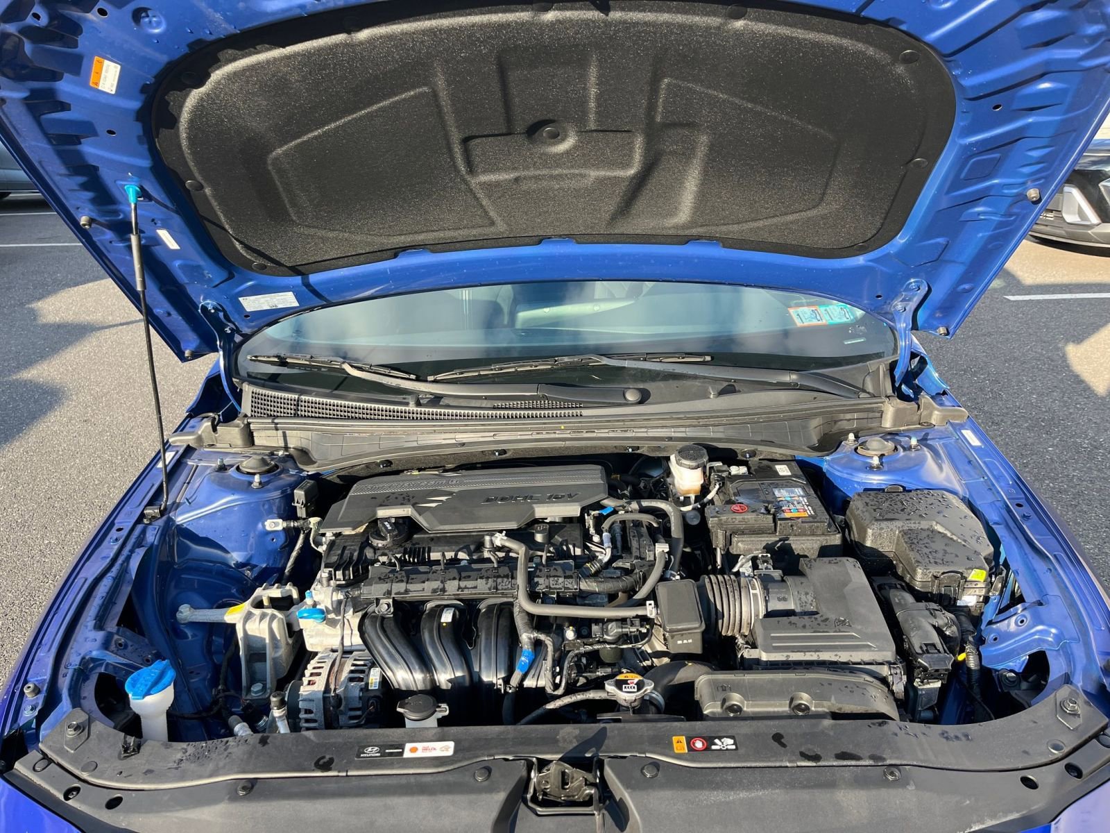 Thumbnail: 2025 Hyundai Elantra - 32