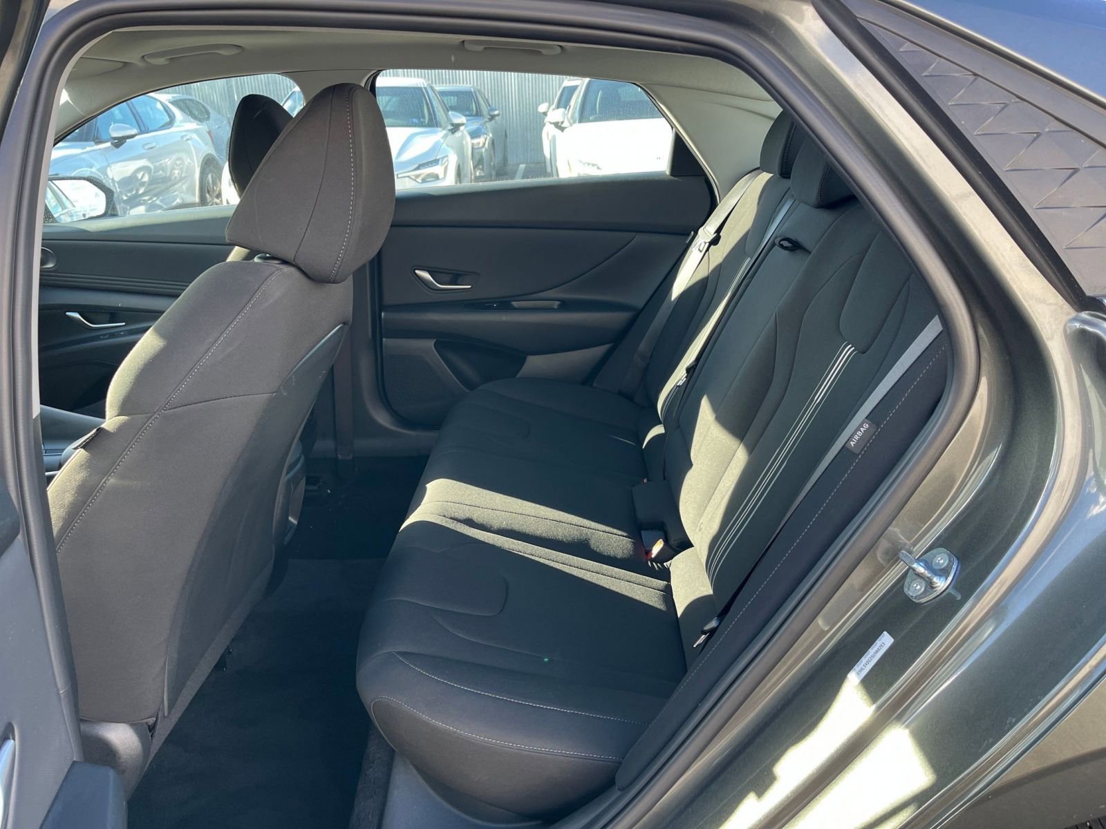 Thumbnail: 2025 Hyundai Elantra - 25