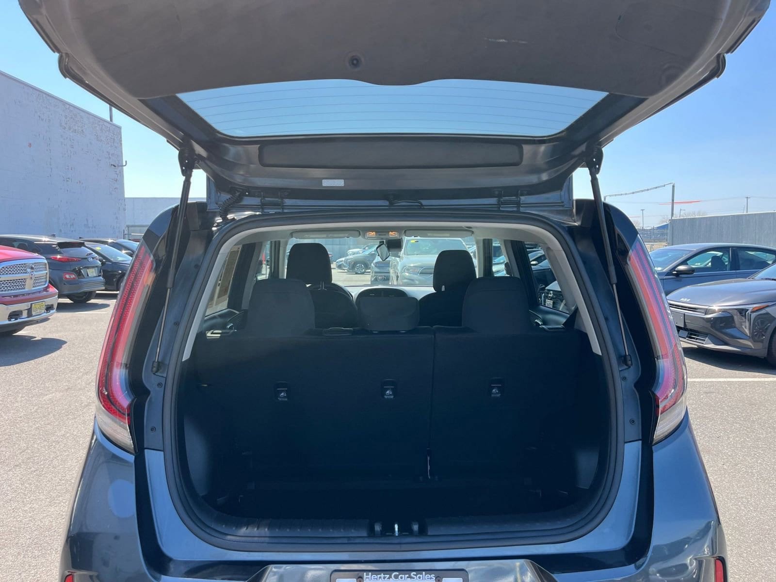 Thumbnail: 2025 Kia Soul - 29