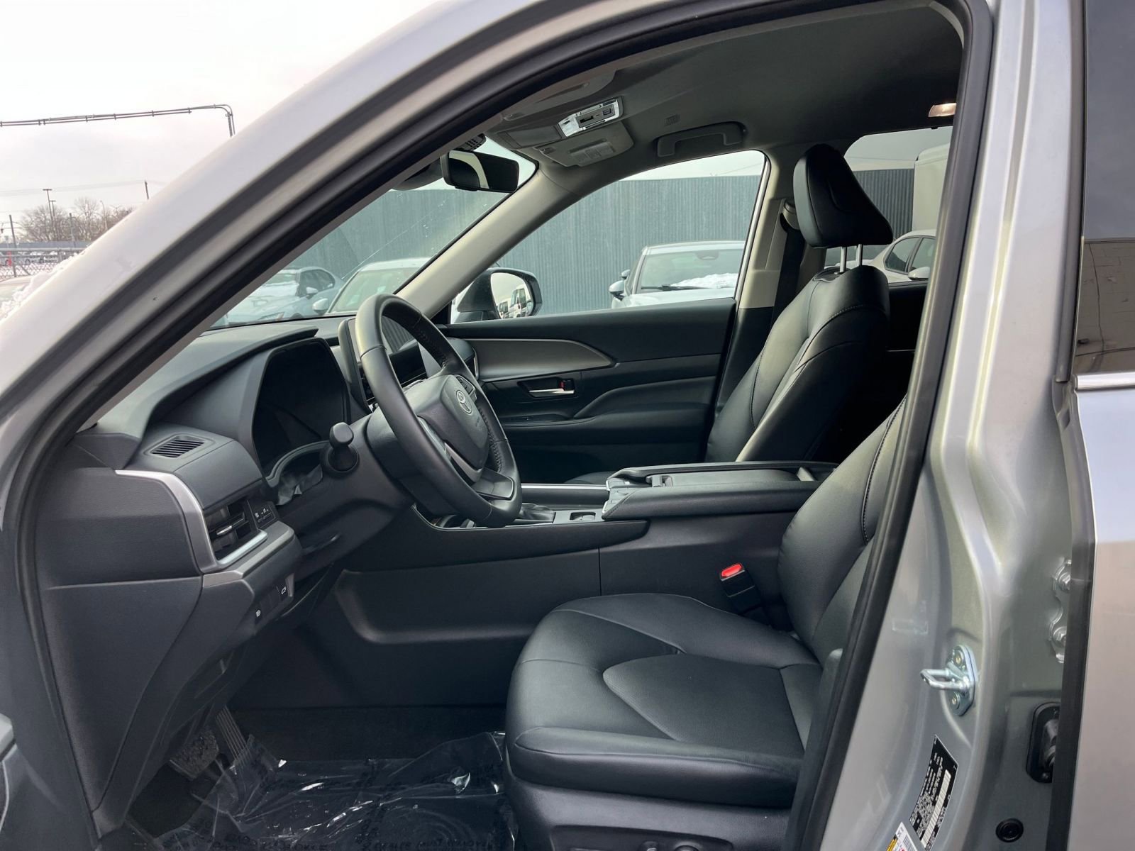 Thumbnail: 2025 Toyota Grand Highlander - 28