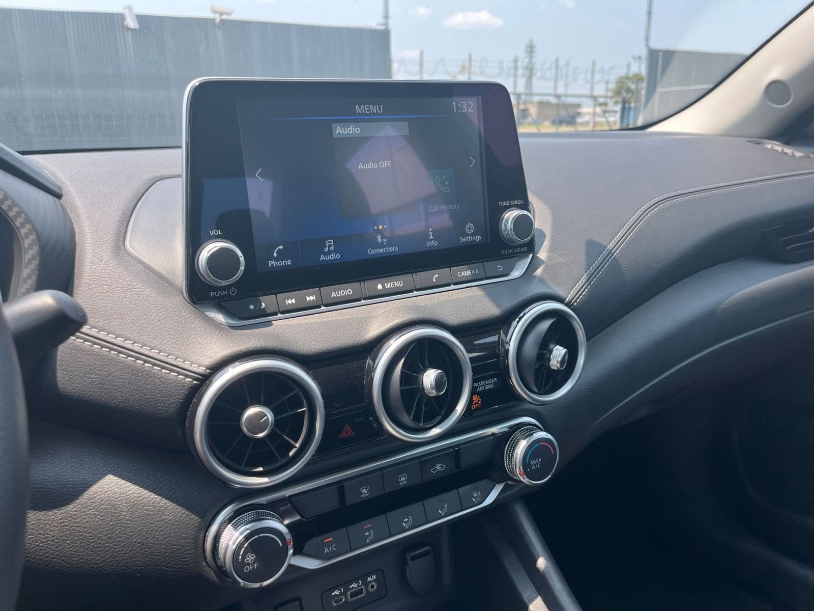 2024 Nissan Sentra SV 21