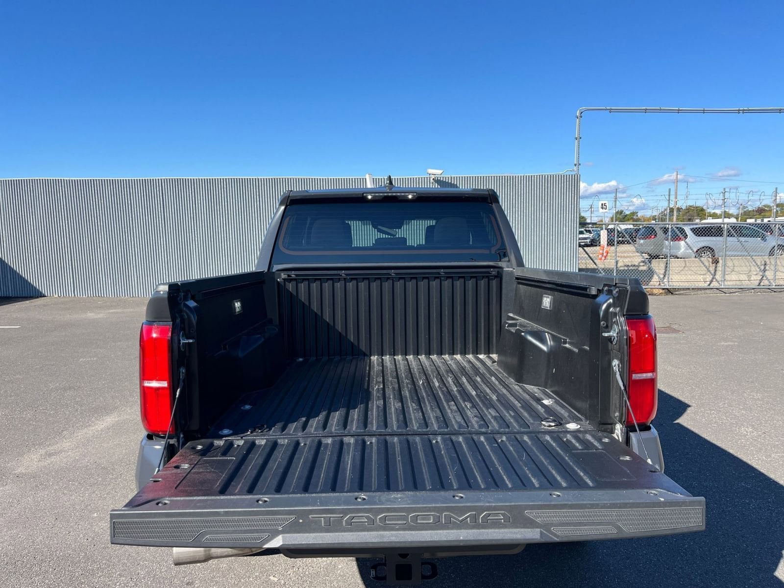 Thumbnail: 2025 Toyota Tacoma - 31