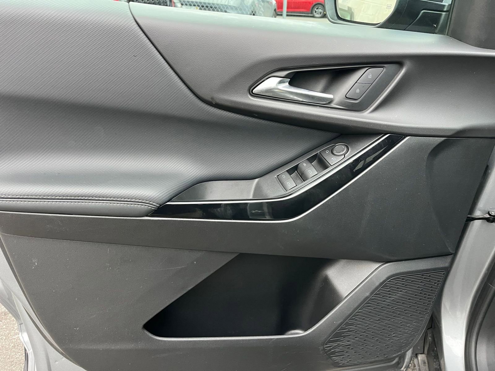 Thumbnail: 2025 Chevrolet Equinox - 20