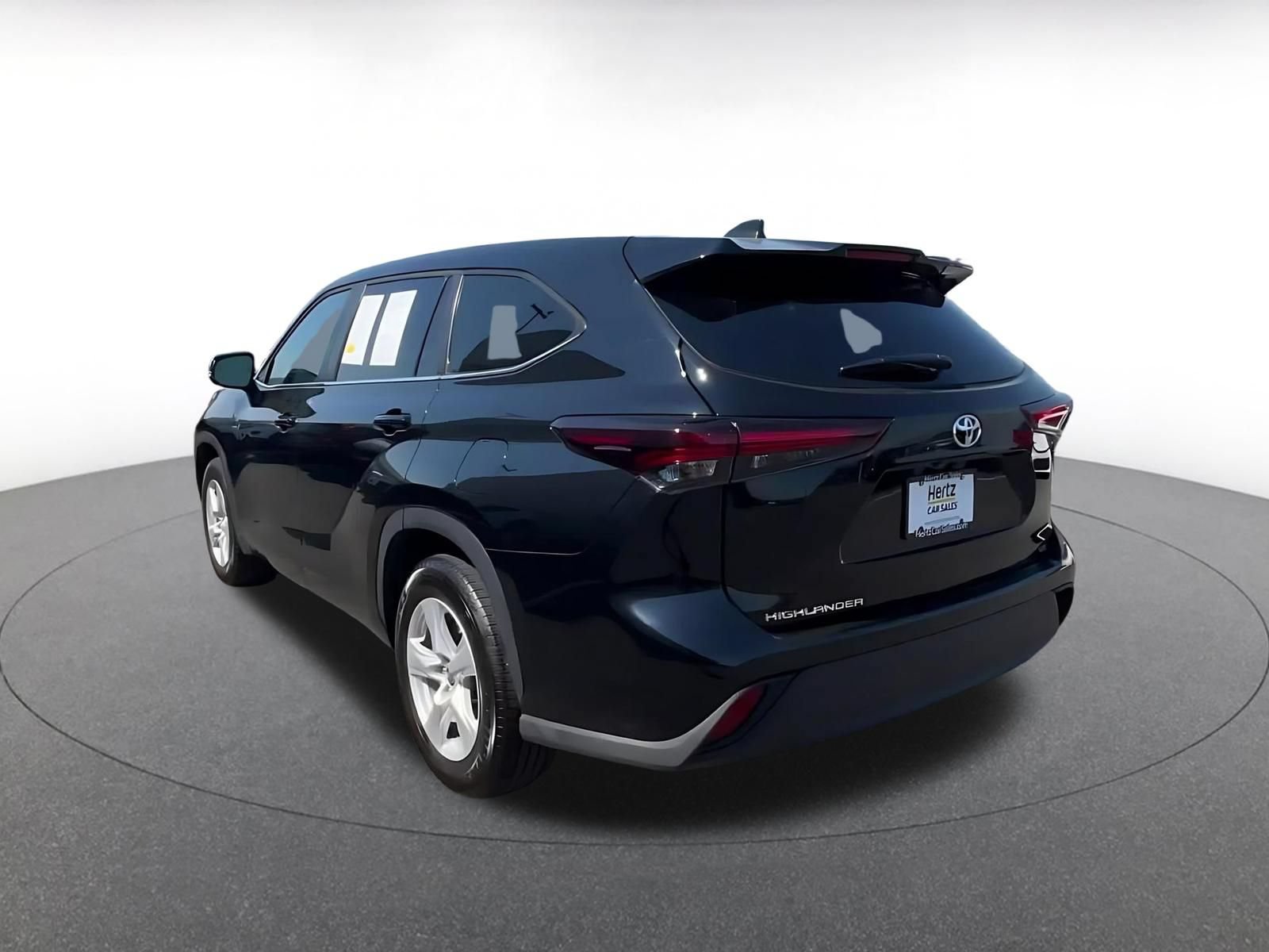 Thumbnail: 2025 Toyota Highlander - 10