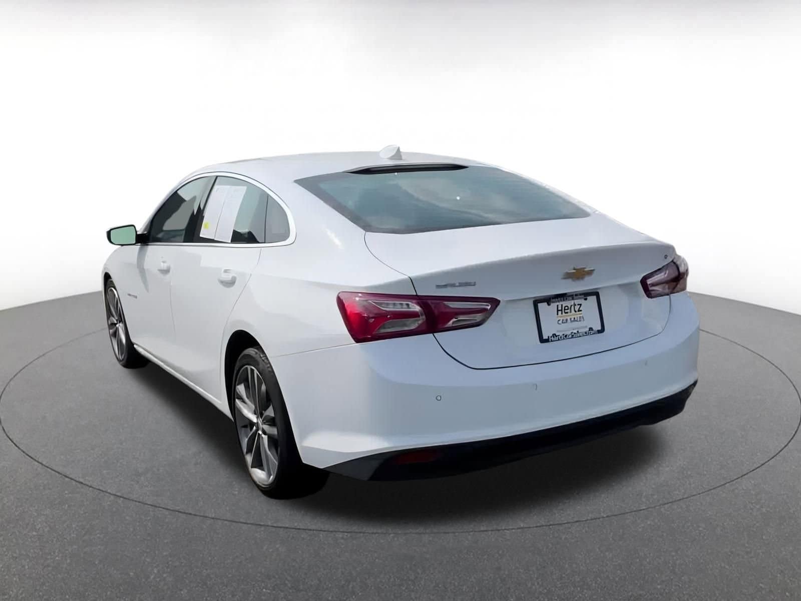 Thumbnail: 2024 Chevrolet Malibu - 11