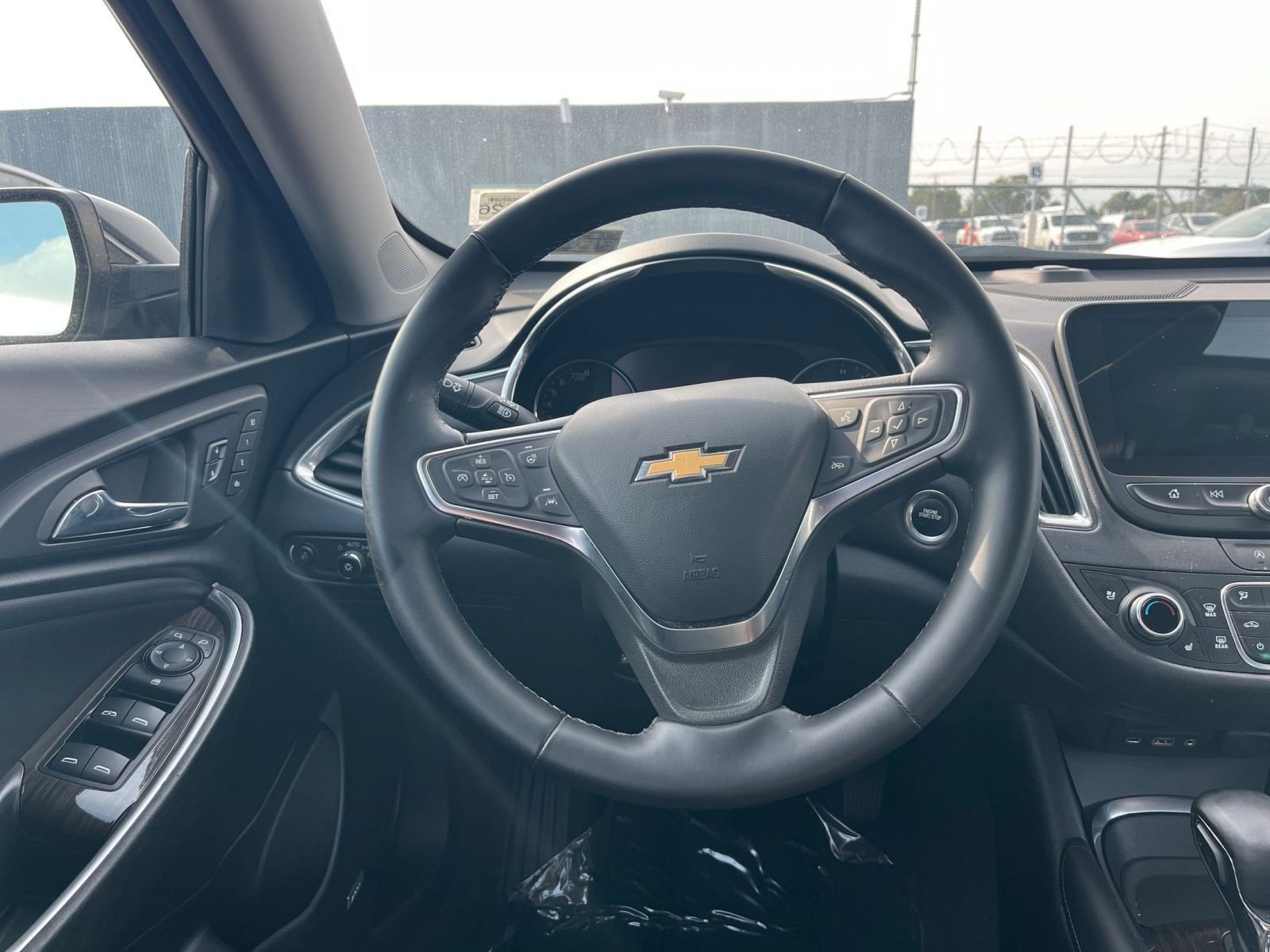 Thumbnail: 2024 Chevrolet Malibu - 28