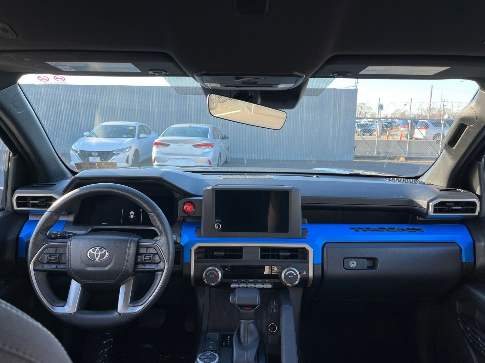 Thumbnail: 2025 Toyota Tacoma - 33