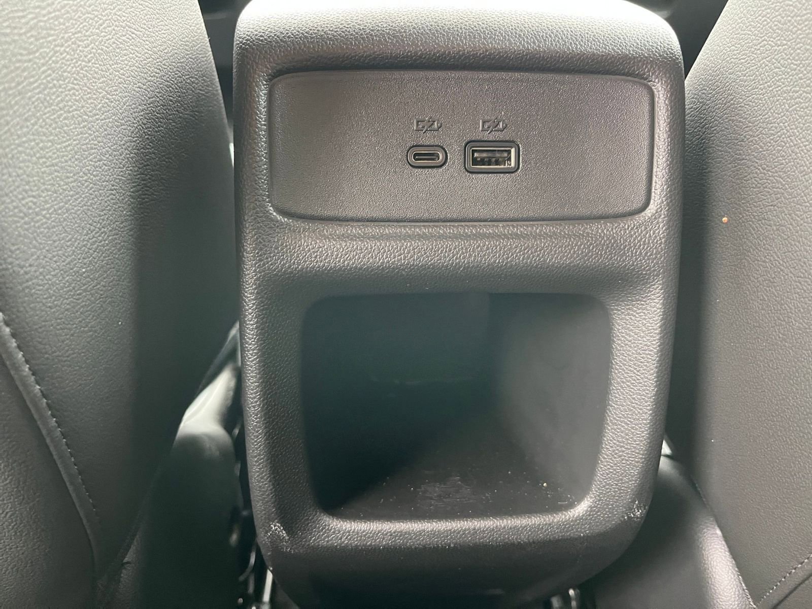 Thumbnail: 2025 Chevrolet Trax - 23