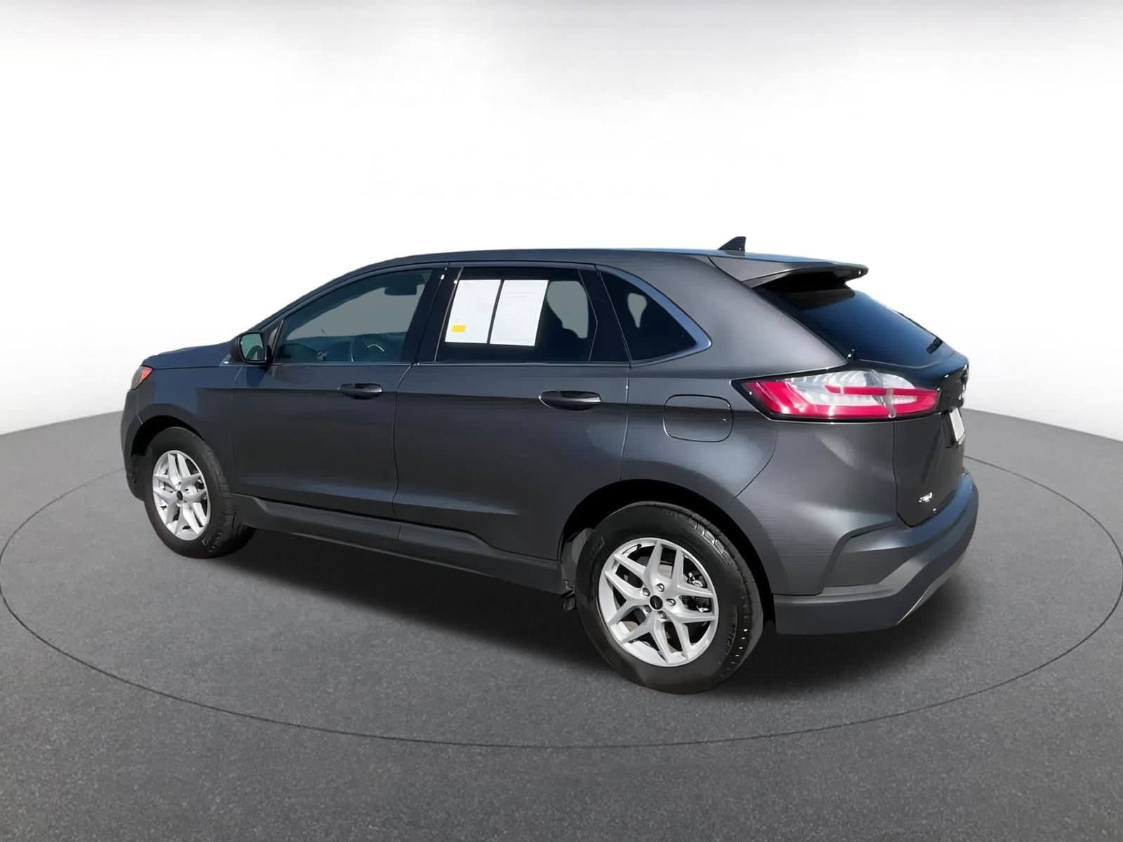 Thumbnail: 2024 Ford Edge - 10