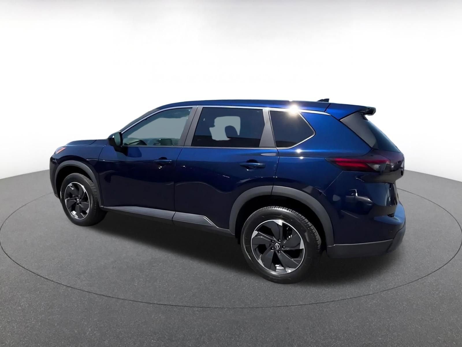 Thumbnail: 2025 Nissan Rogue - 10